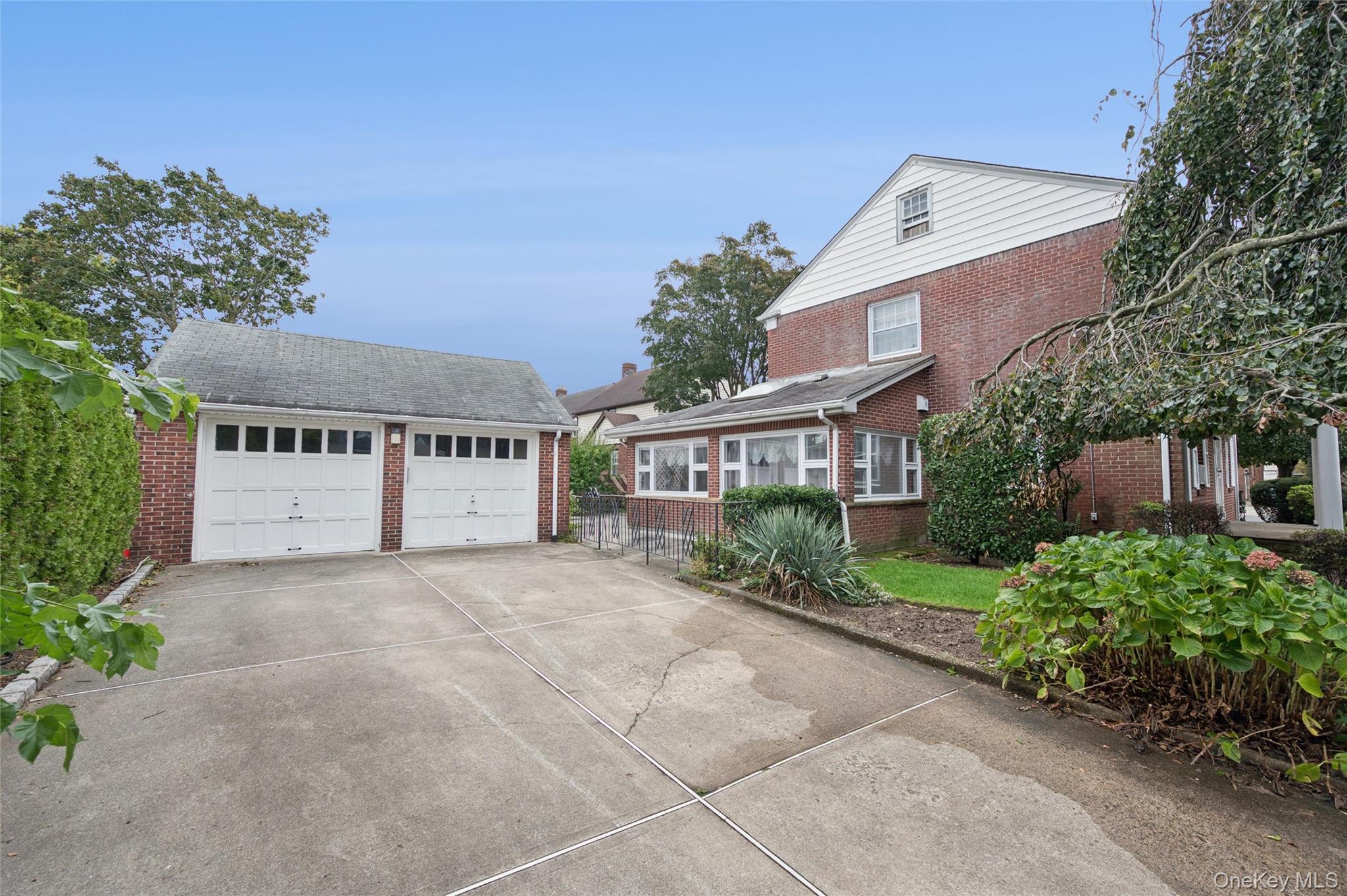 #5 photo, 87 Elton Street, ナッソー郡 West Hempstead , NY 11552