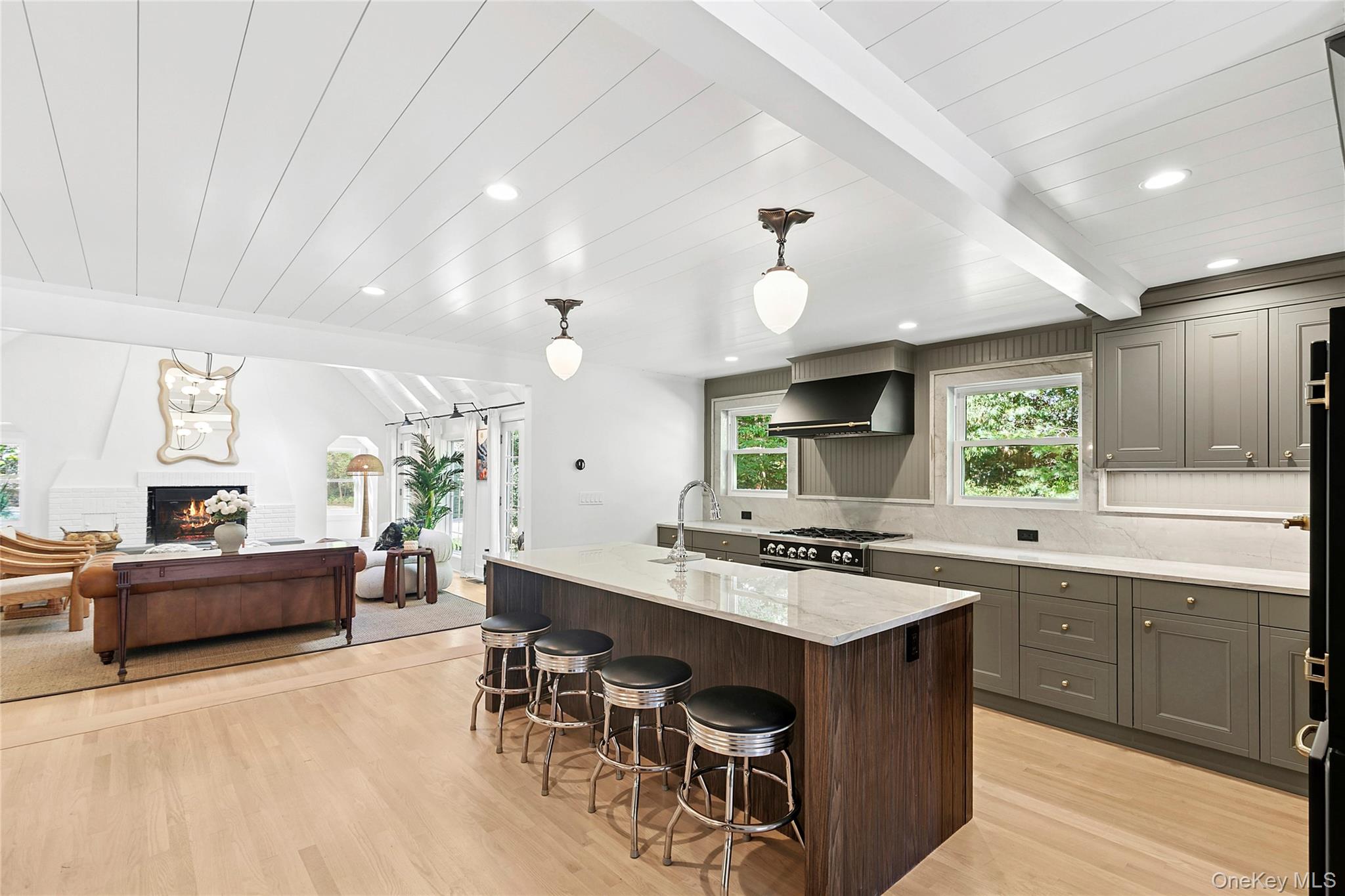 #9 photo, 6 East Gate Road, サフォーク郡 Wainscott , NY 11975