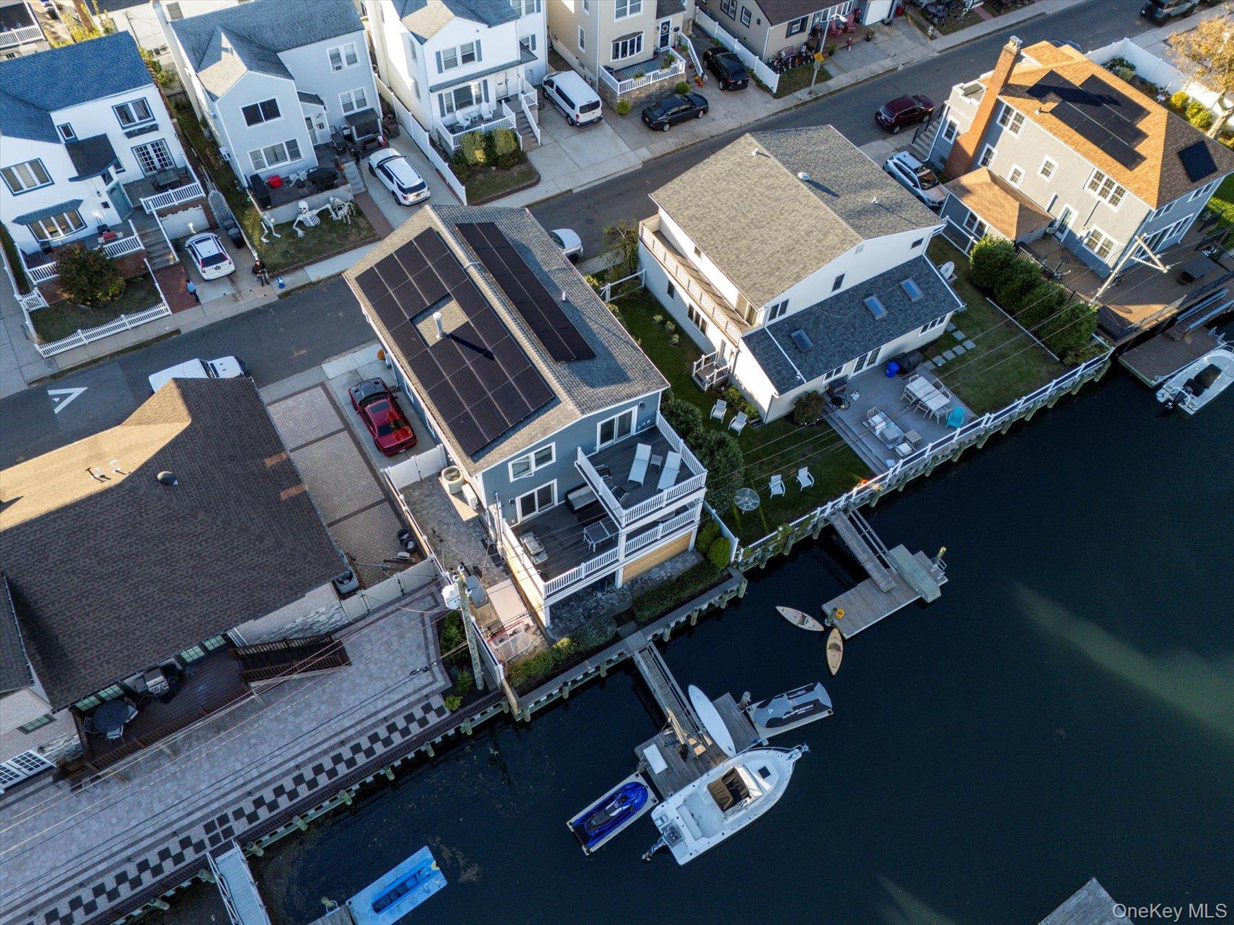 #3 photo, 12 Vinton Street, ナッソー郡 Long Beach , NY 11561