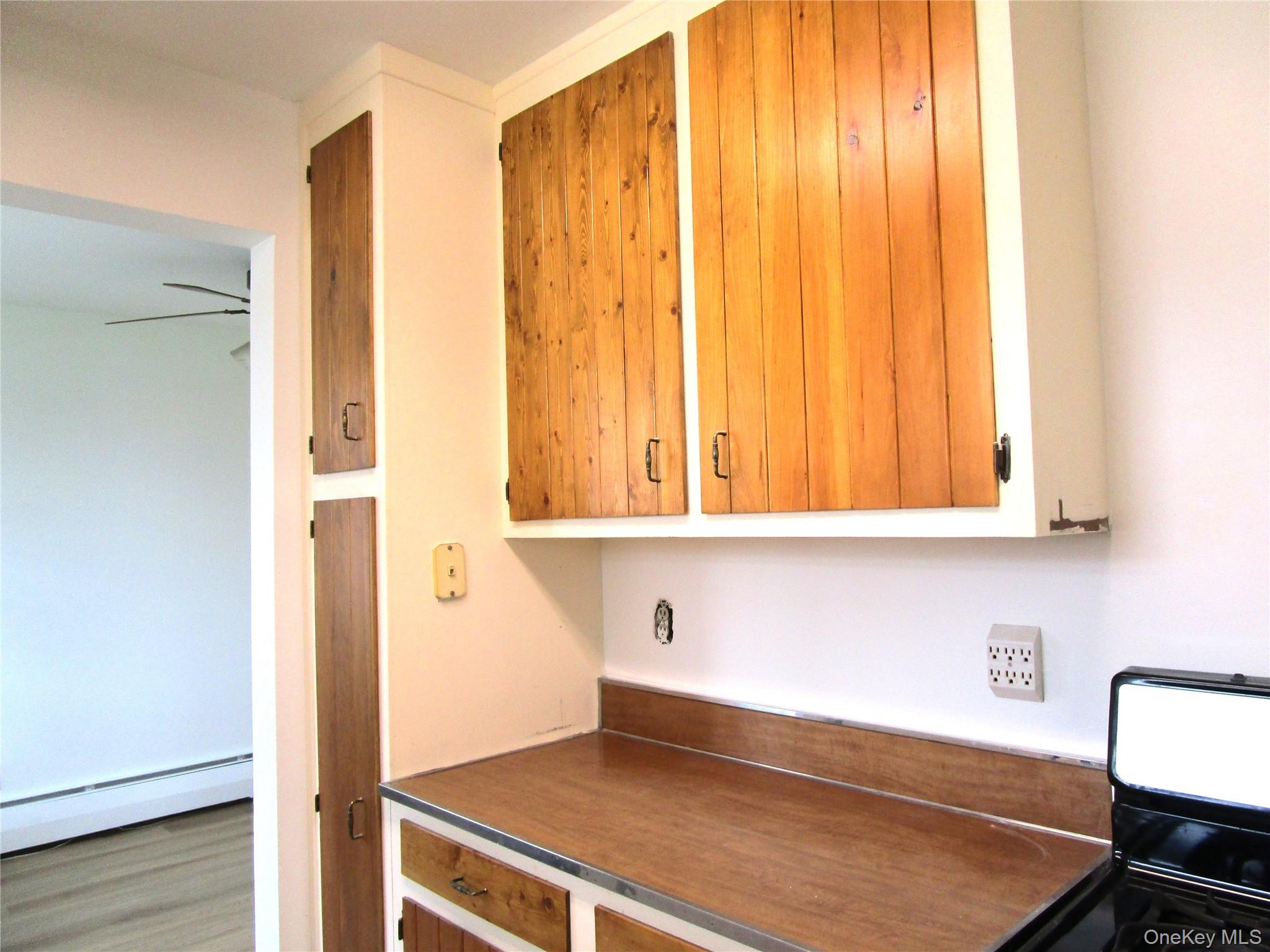 #17 photo, 75 Noble Street, ナッソー郡 Lynbrook , NY 11563