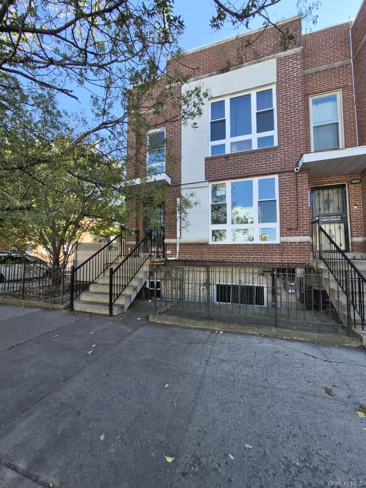 #19 photo, 958 Liberty Avenue, Brooklyn , NY 11208