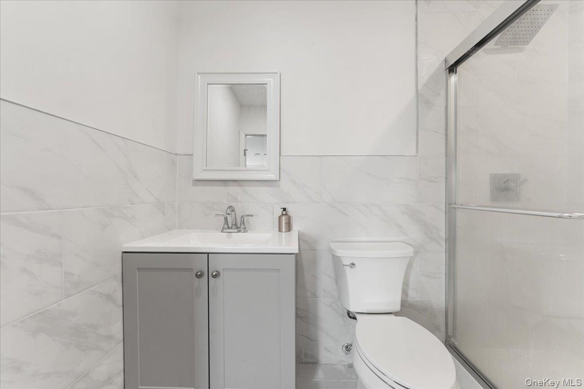 #7 photo, 1136 west broadway, ナッソー郡 Hewlett , NY 11557