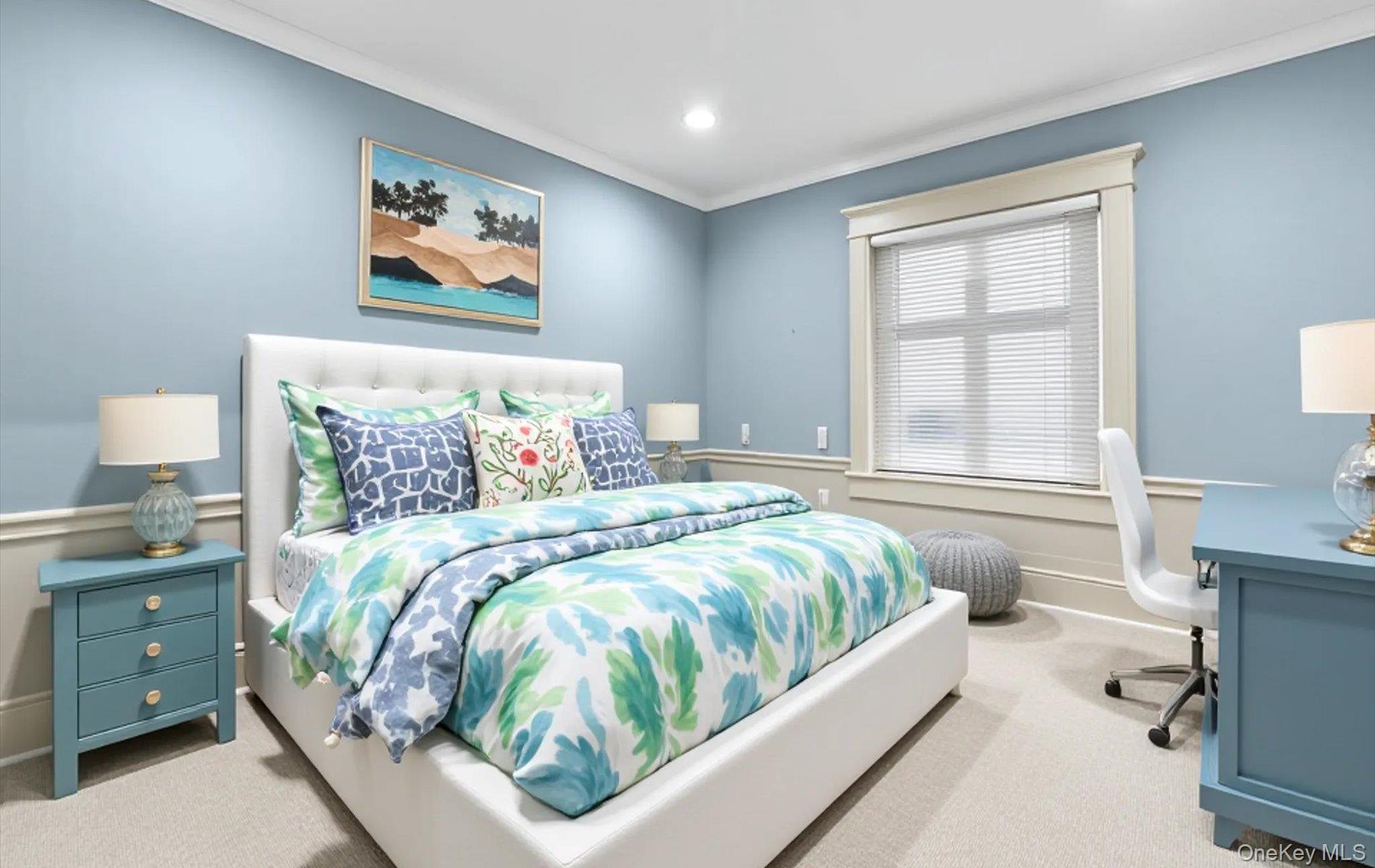 #19 photo, 171 Dix Hills Road, Dix Hills , NY 11746