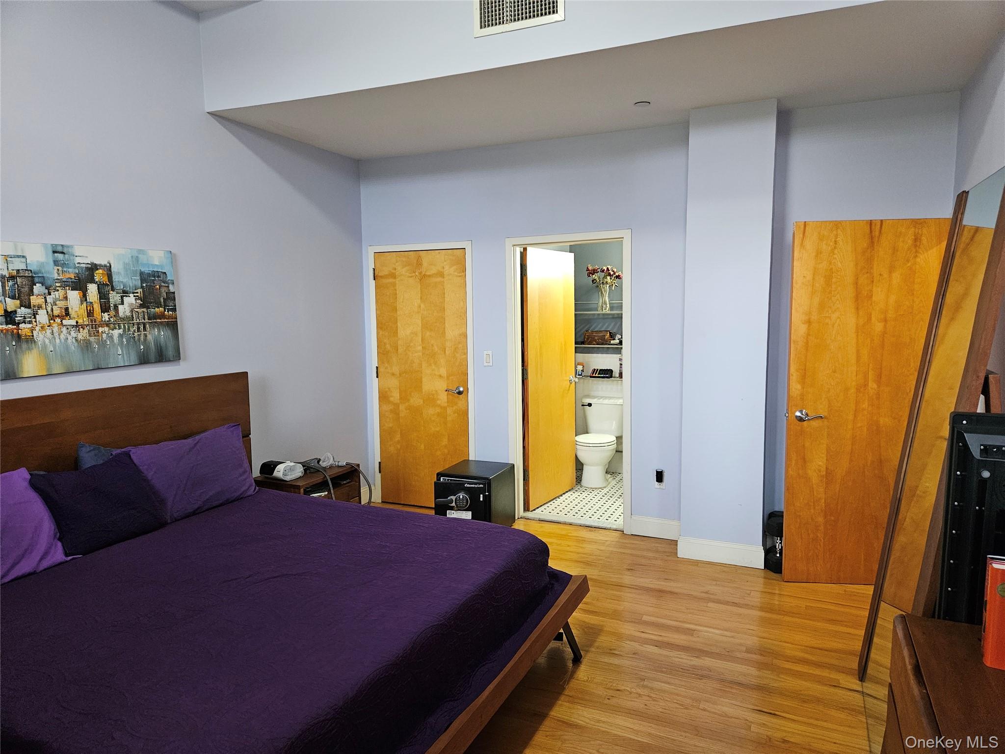 #20 photo, 76-18 69th Place, Glendale , NY 11385