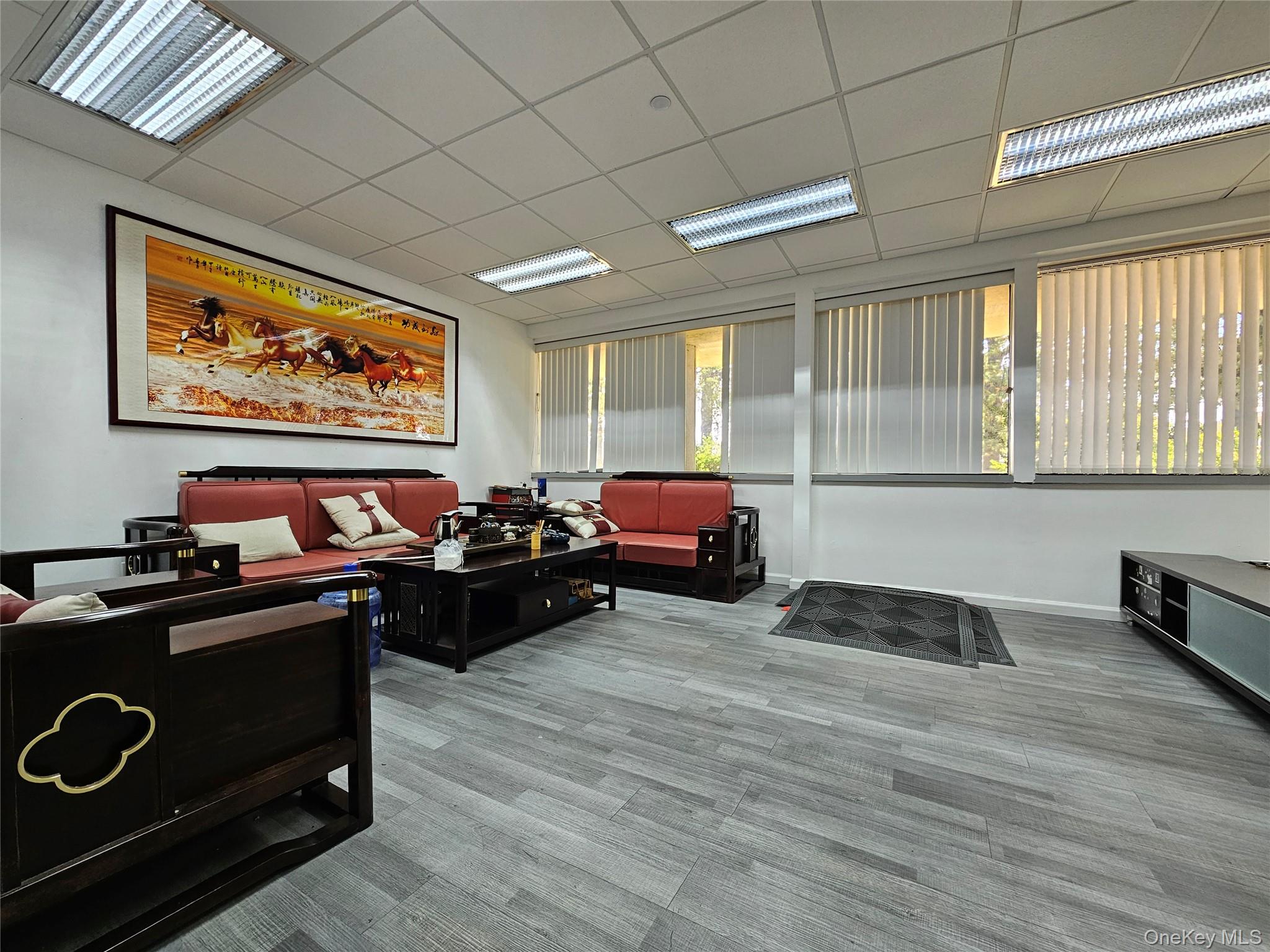 #20 photo, 200 Knickerbocker Avenue, サフォーク郡 Bohemia , NY 11716