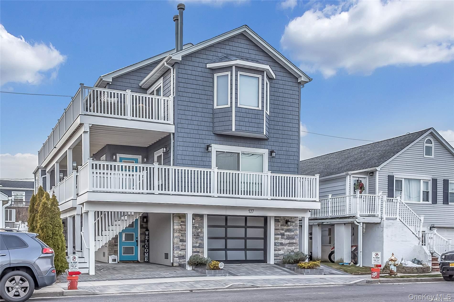 #1 photo, 127 Maple Boulevard, ナッソー郡 Long Beach , NY 11561