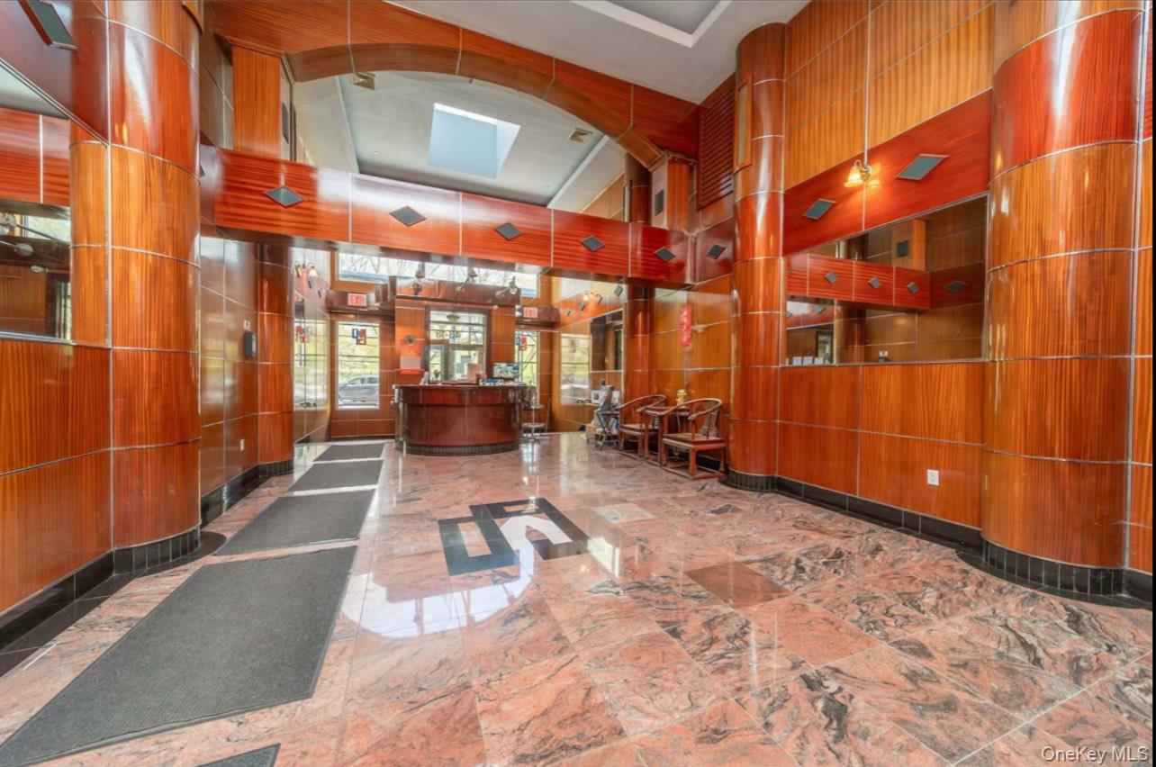 #2 photo, 43-18 Main Street, Flushing , NY 11355