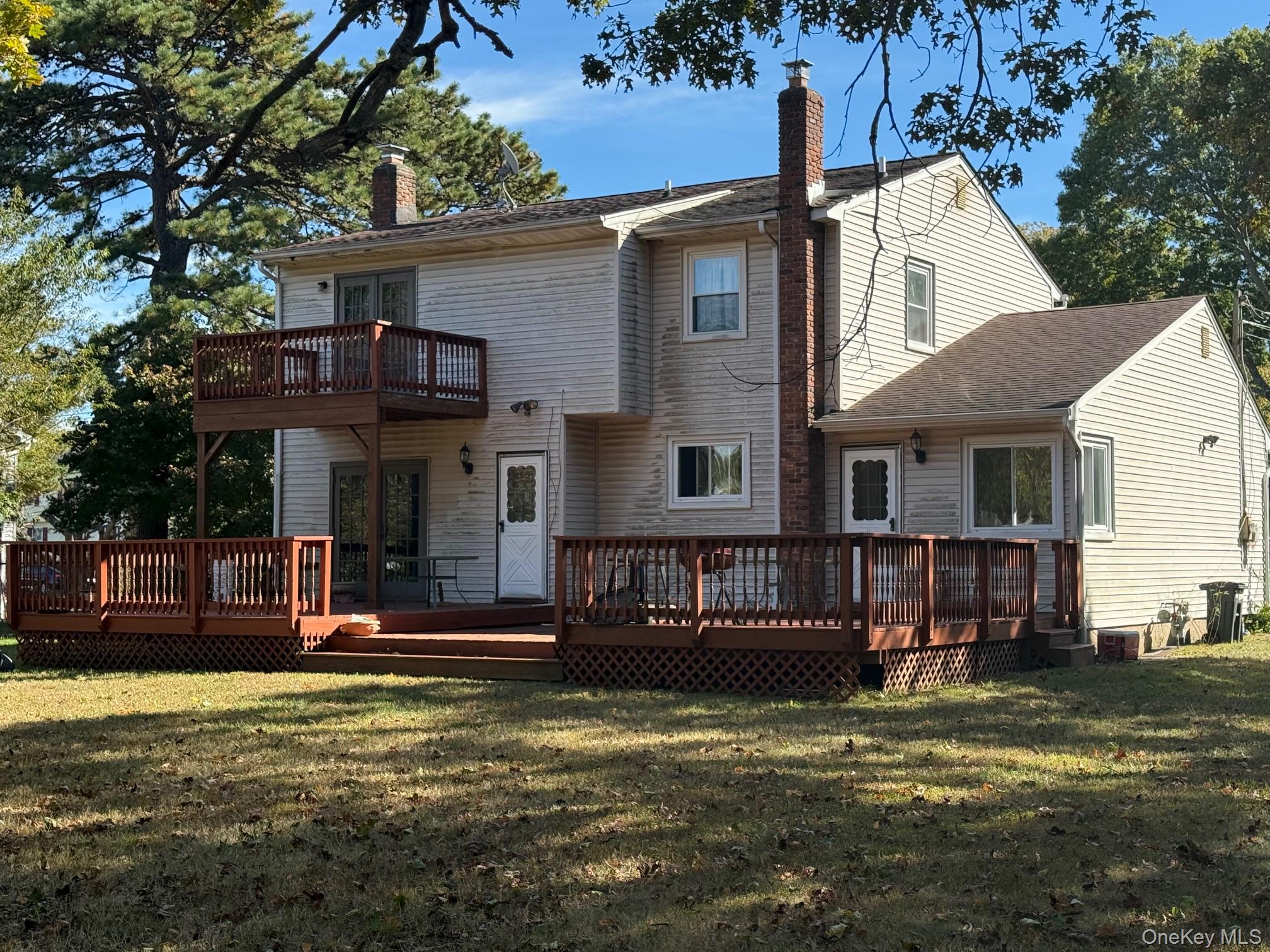 #17 photo, 71 Banana Street, サフォーク郡 Central Islip , NY 11722