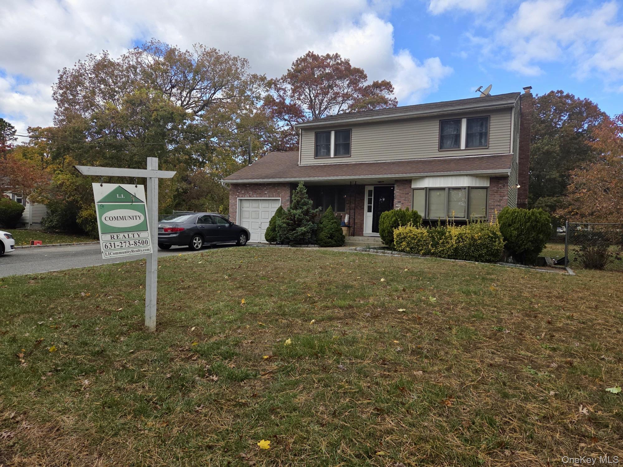 #19 photo, 71 Banana Street, サフォーク郡 Central Islip , NY 11722