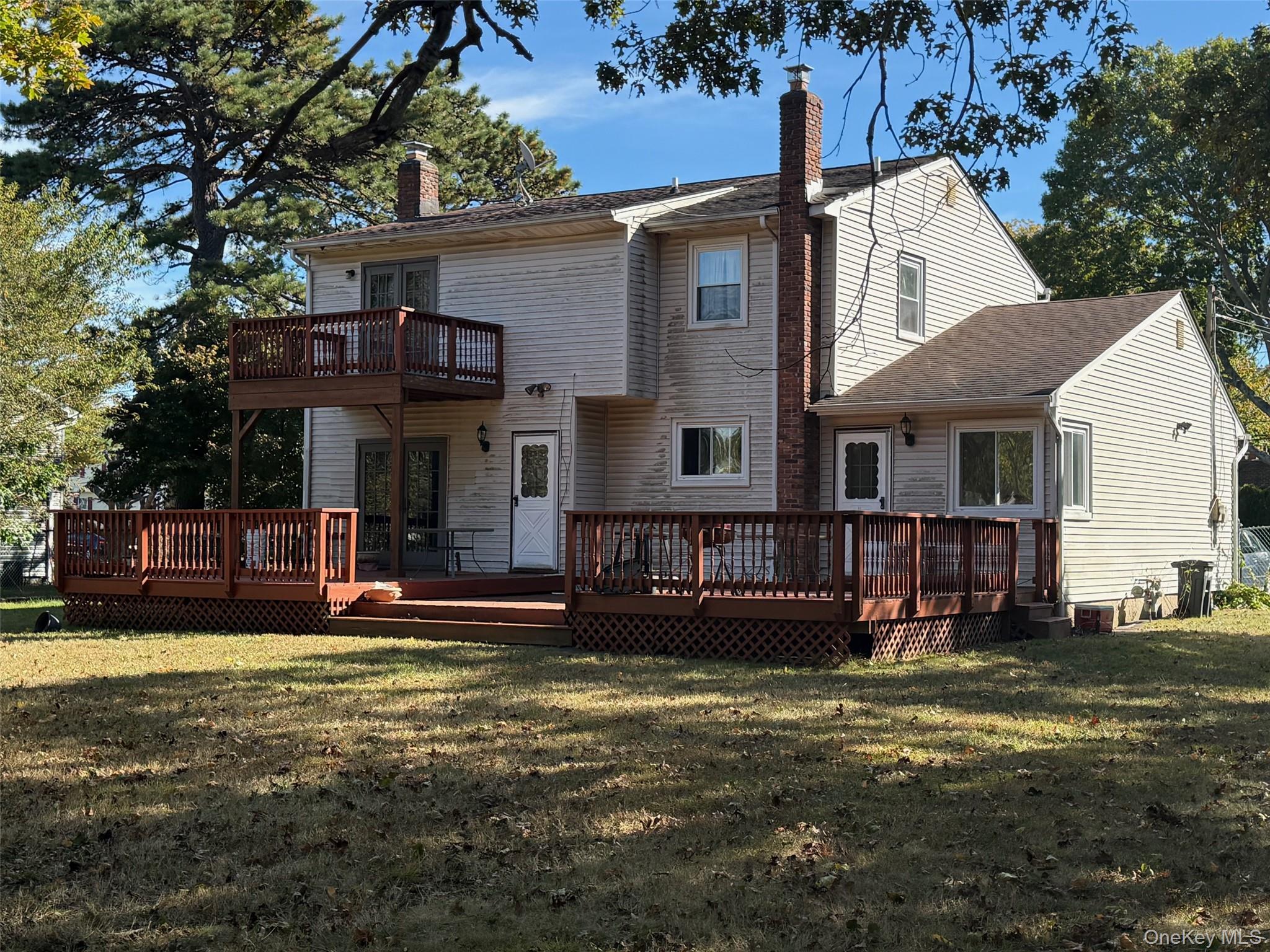 #5 photo, 71 Banana Street, サフォーク郡 Central Islip , NY 11722