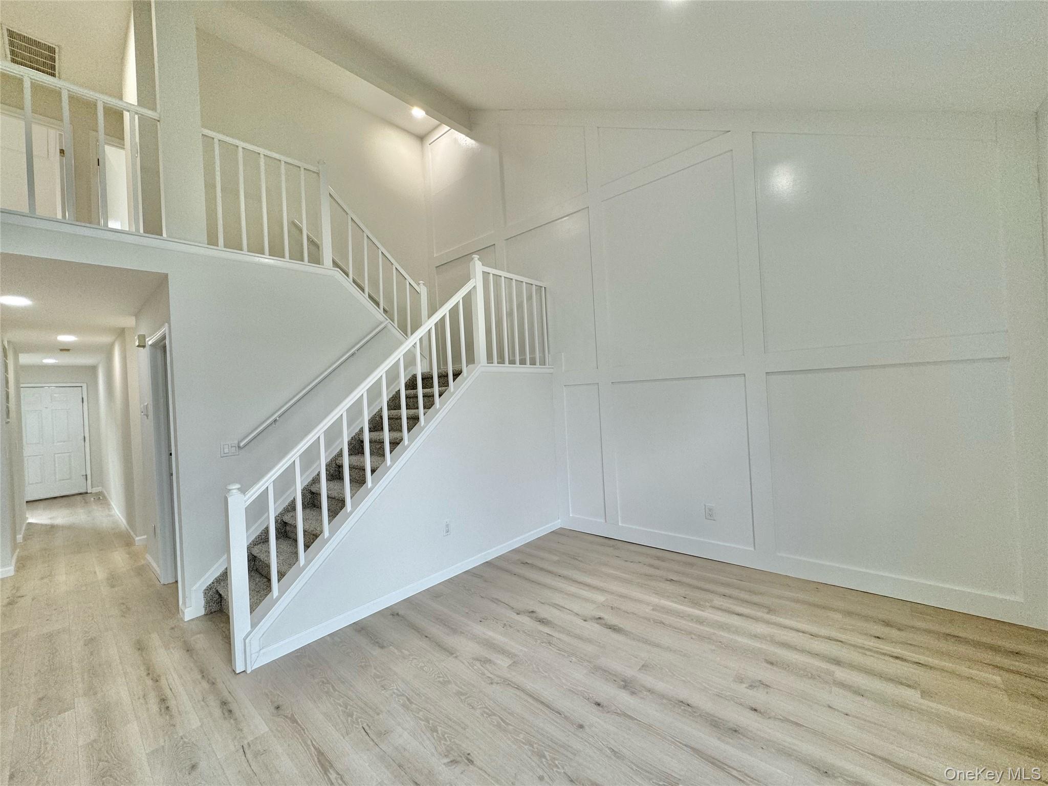 #13 photo, 19 Broadlawn Drive, サフォーク郡 Central Islip , NY 11722