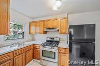 #10 photo, 25701 149th Rd, クイーンズ区 Rosedale , NY 11422