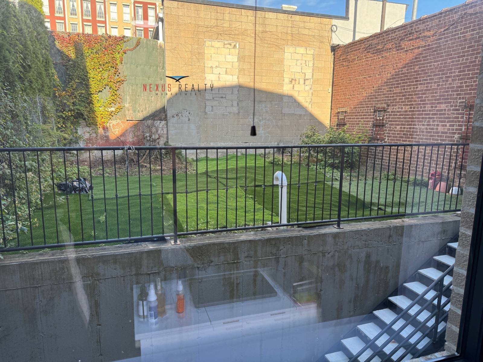 #10 photo, 47th street & Ditmars Blvd, クイーンズ区 Astoria , NY 11105