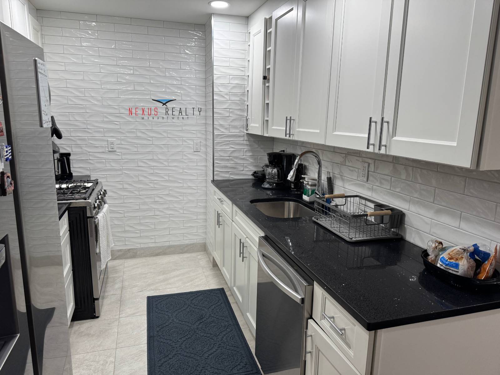 #2 photo, 47th street & Ditmars Blvd, クイーンズ区 Astoria , NY 11105