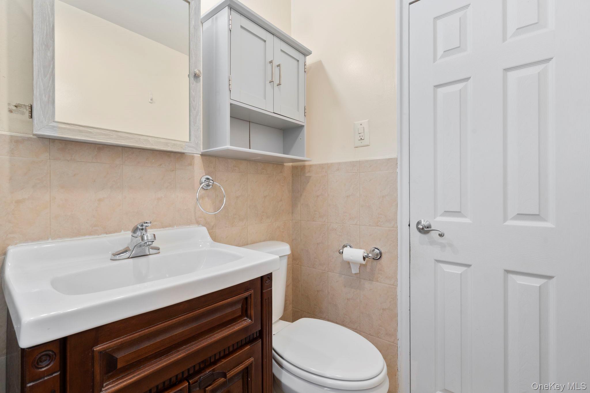 #8 photo, 66-15 Park Drive East, クイーンズ区 Kew Garden Hills , NY 11357