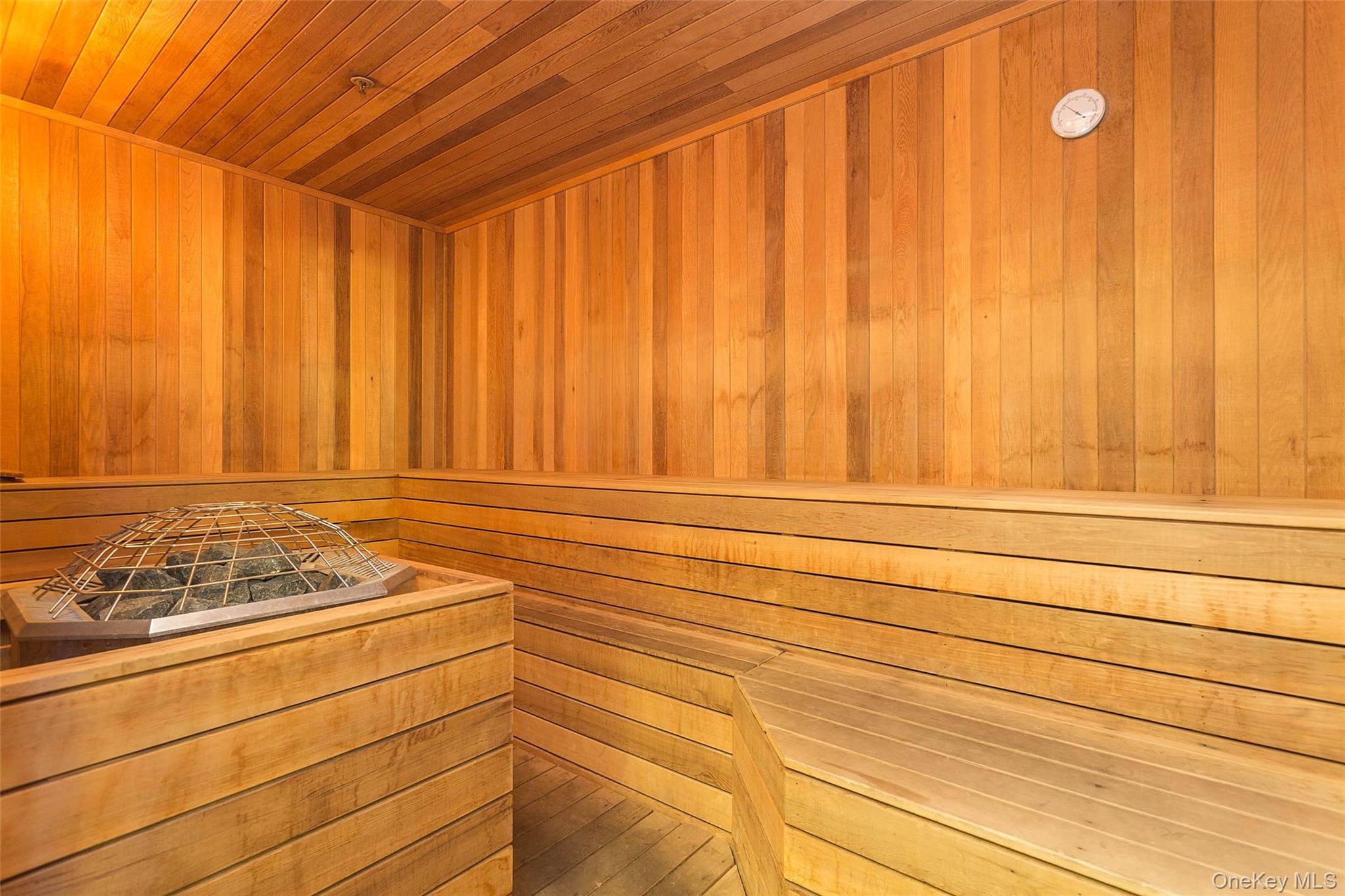 #10 photo, 40-26 college point blvd, Flushing , NY 11354