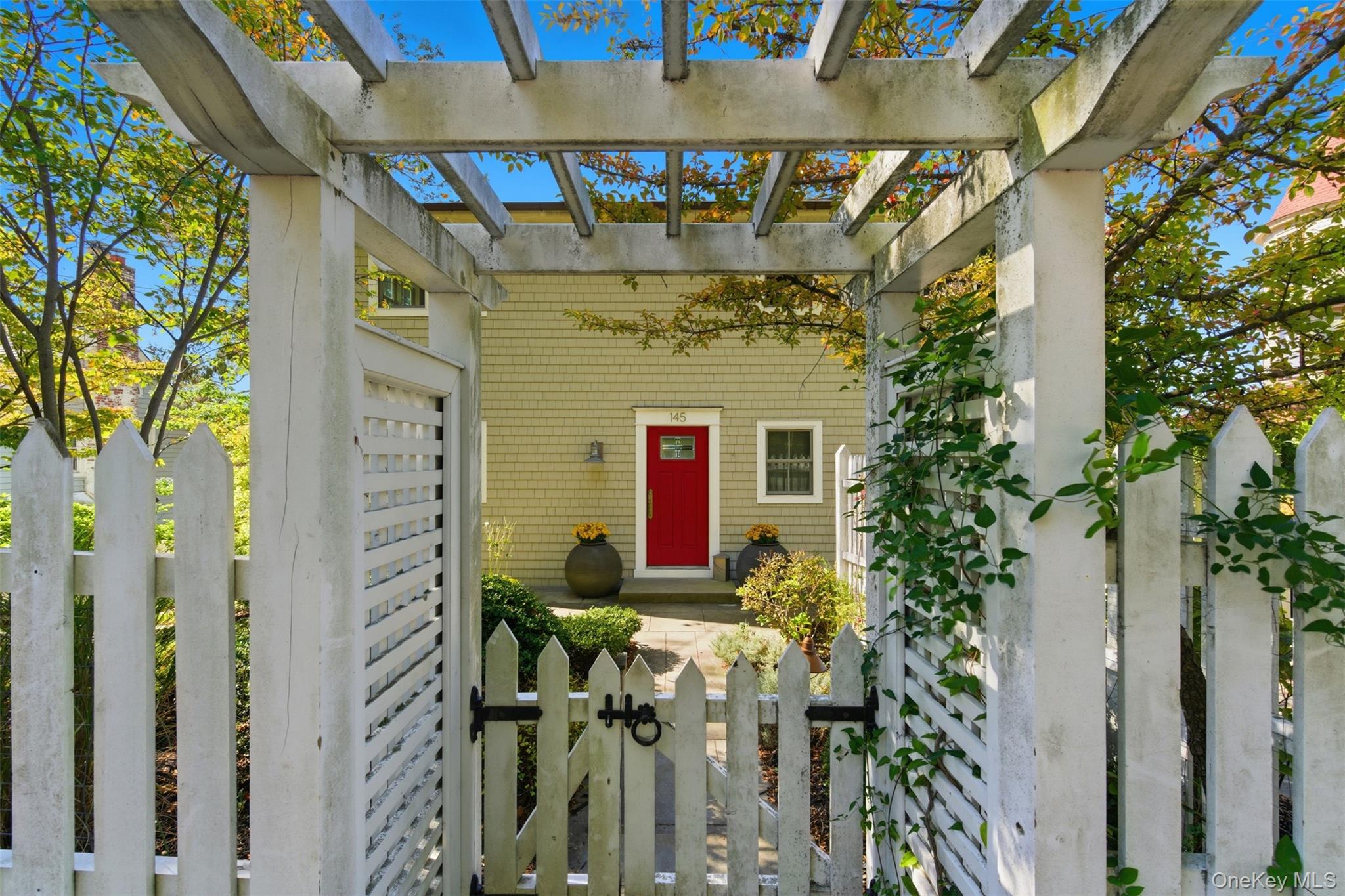 #3 photo, 145 Bayview Avenue, サフォーク郡 Northport , NY 11768