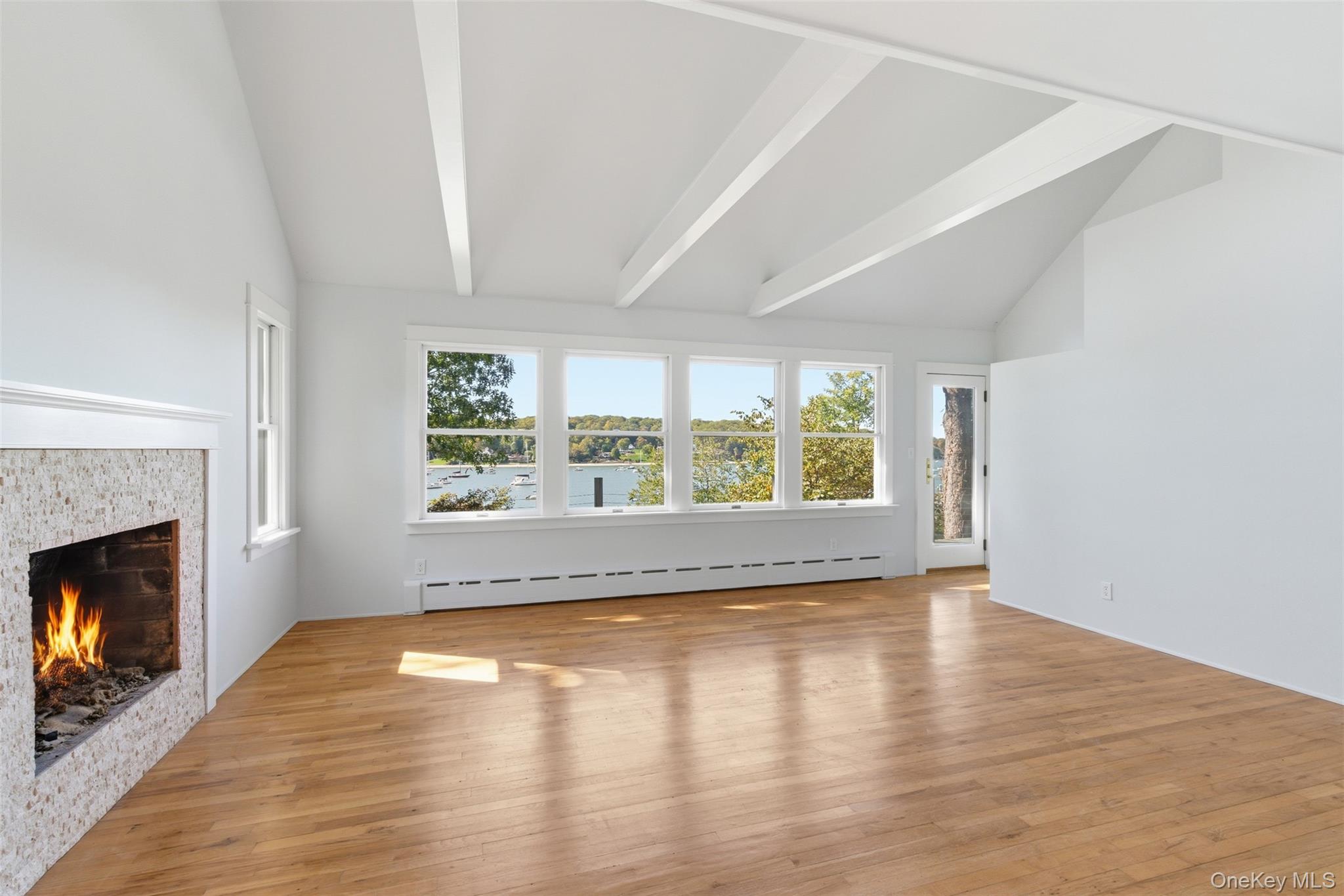 #6 photo, 145 Bayview Avenue, サフォーク郡 Northport , NY 11768