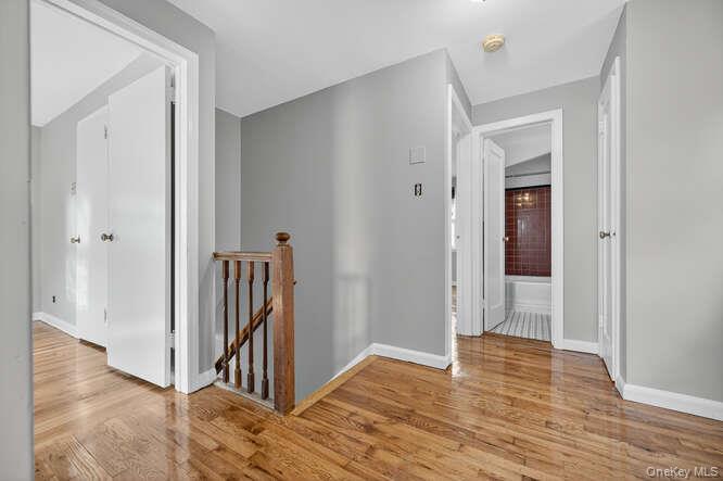 #10 photo, 452 Latham Road, ナッソー郡 Mineola , NY 11501