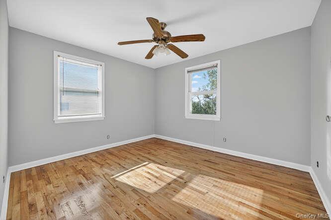 #16 photo, 452 Latham Road, ナッソー郡 Mineola , NY 11501