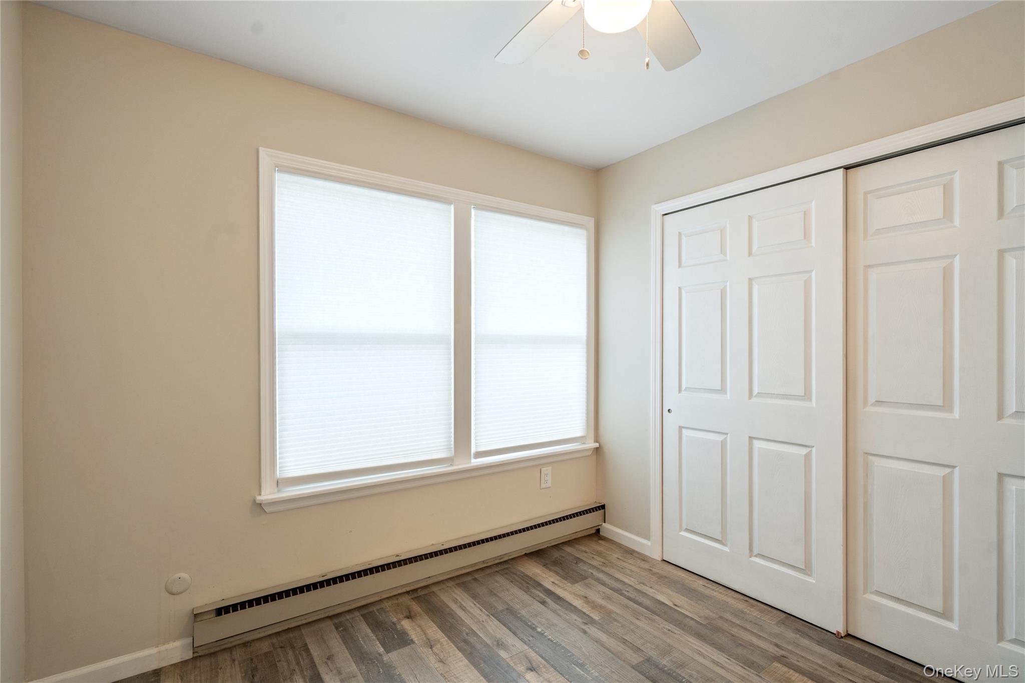 #12 photo, 53 Freedom Lane, サフォーク郡 Coram , NY 11727