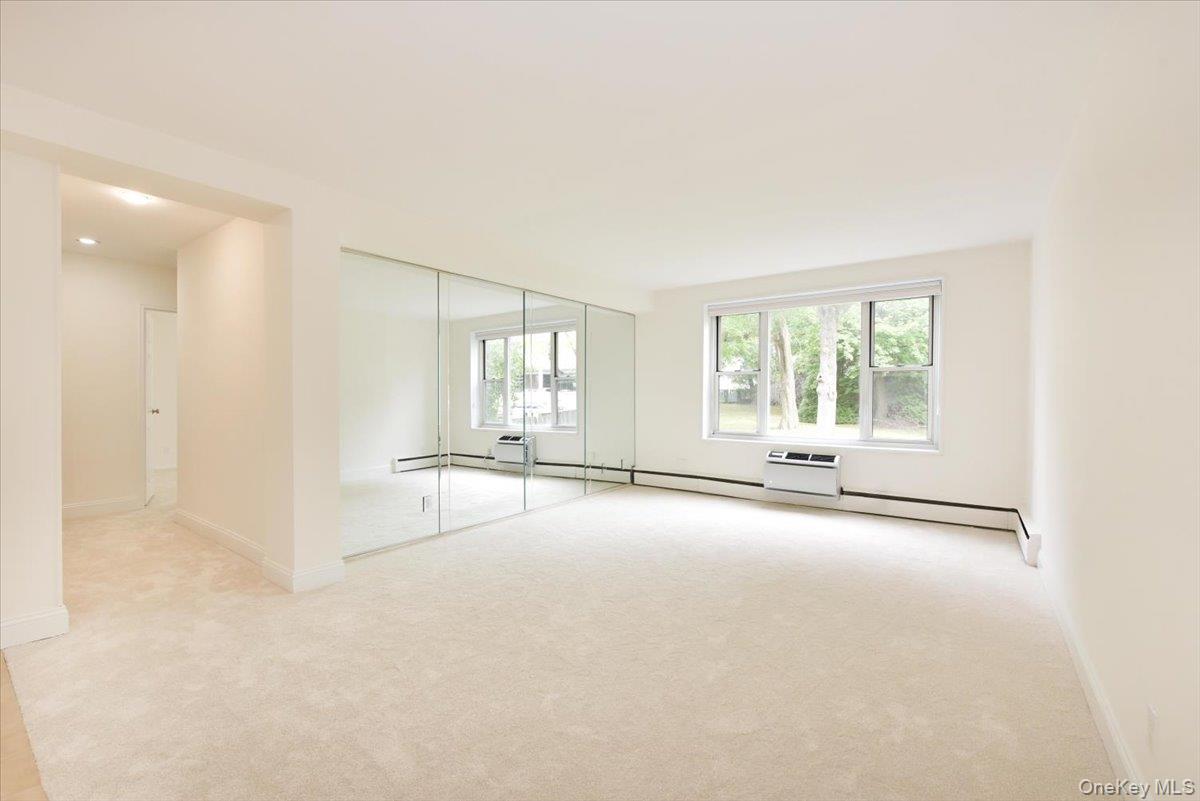 #2 photo, 195 S Middle Neck Road, ナッソー郡 Great Neck , NY 11021