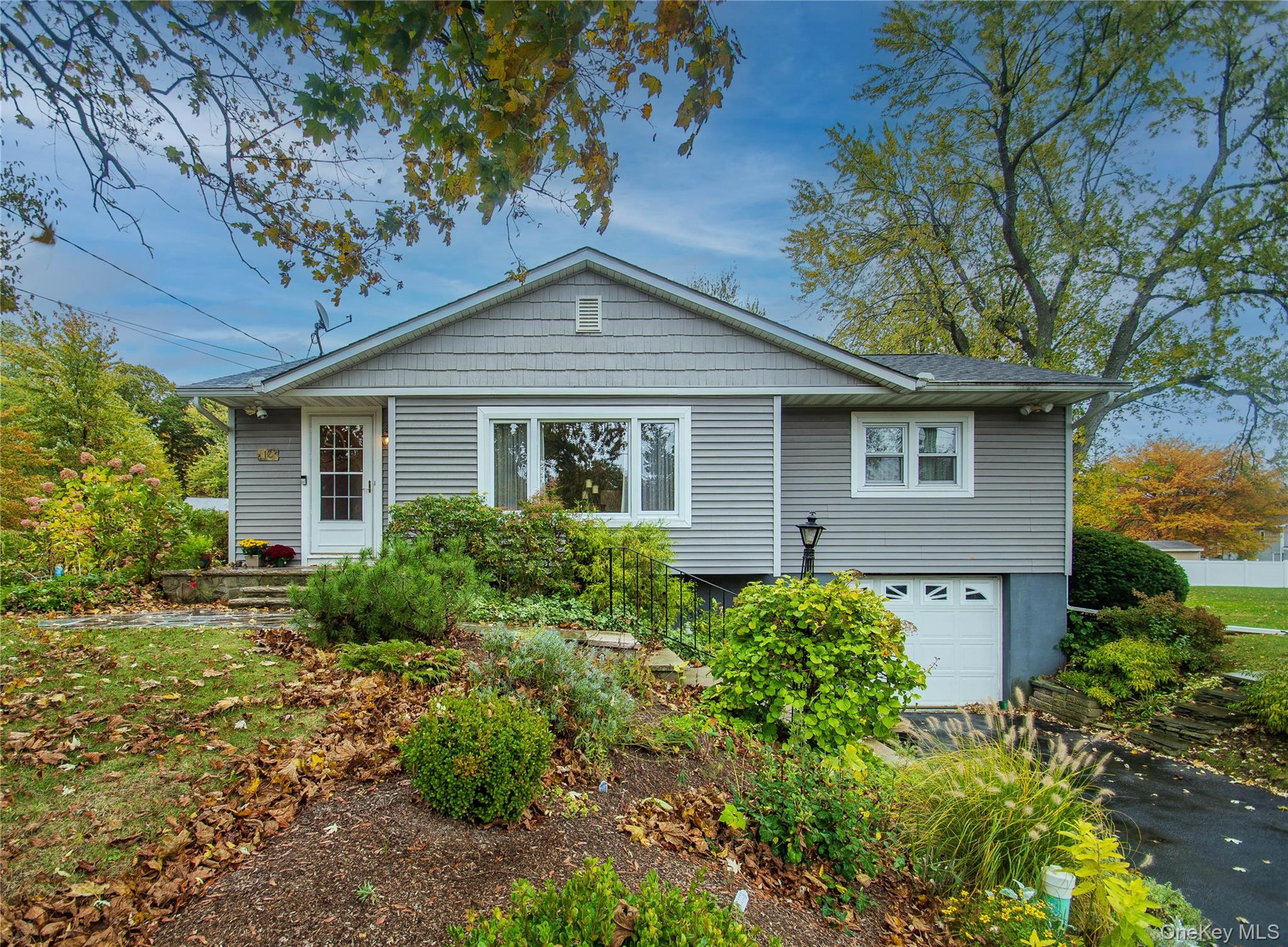 #1 photo, 12 Provost Drive, New Windsor , NY 12553