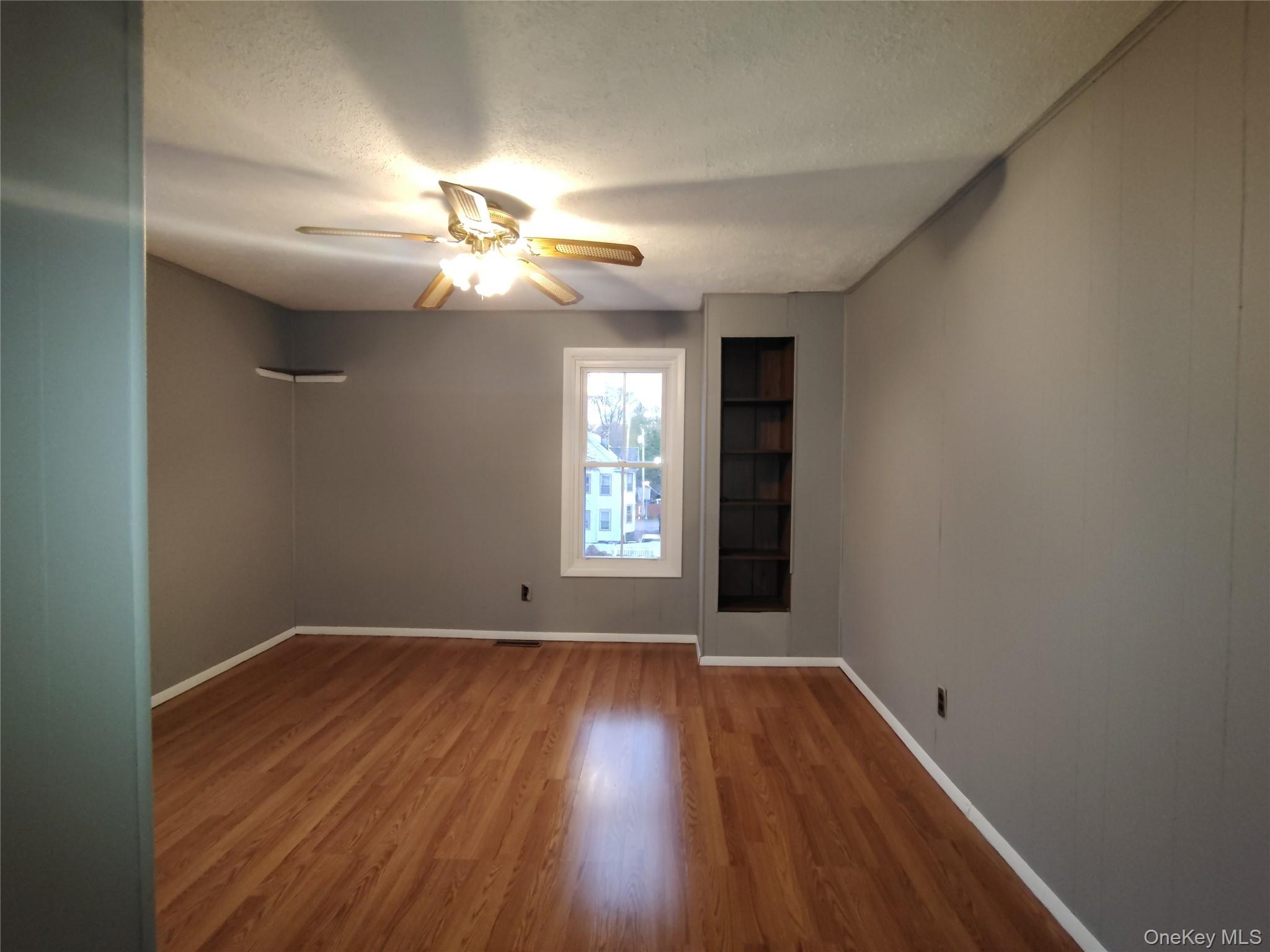 #11 photo, 324-326 Church Street, Poughkeepsie , NY 12601