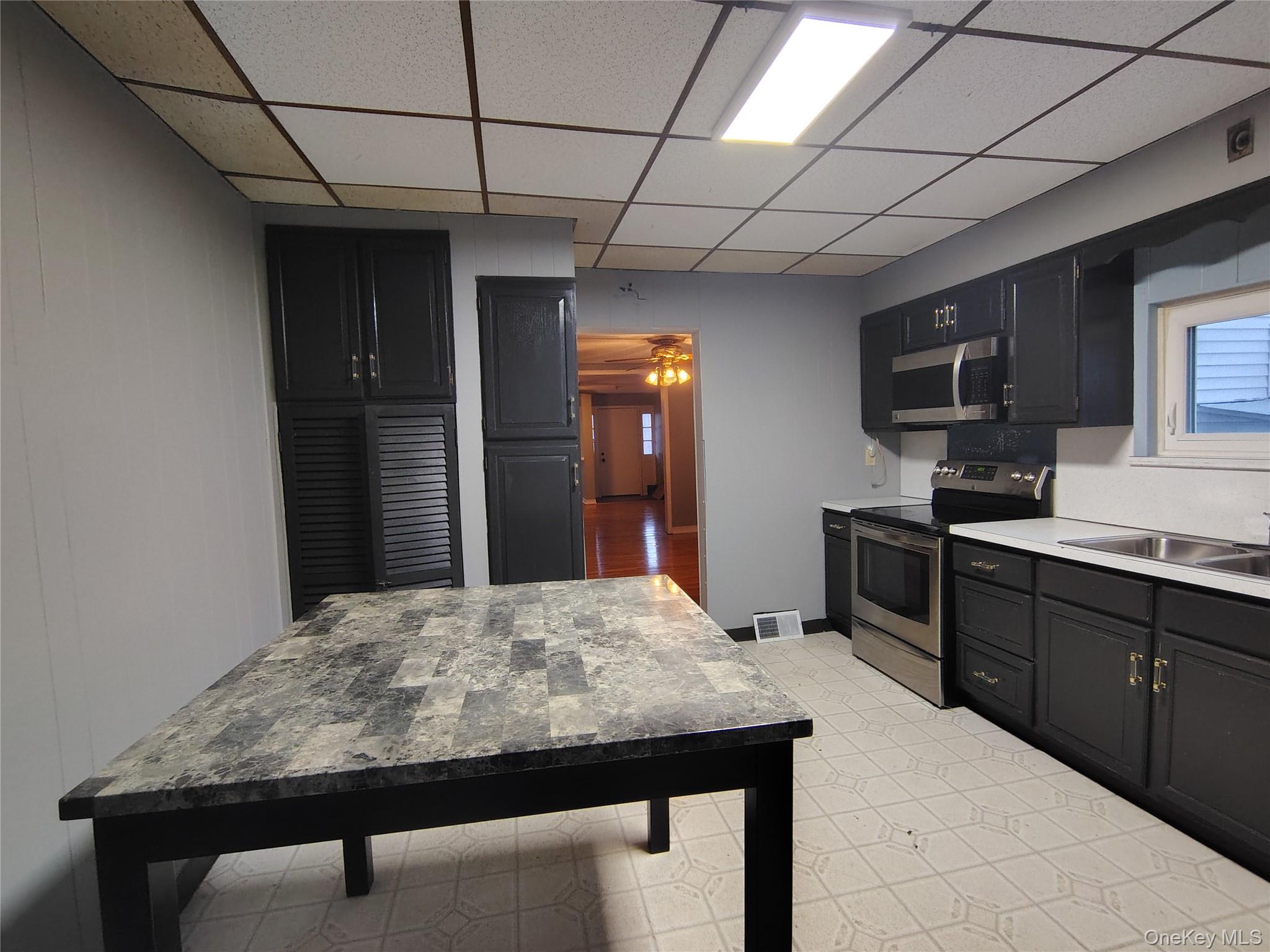 #7 photo, 324-326 Church Street, Poughkeepsie , NY 12601