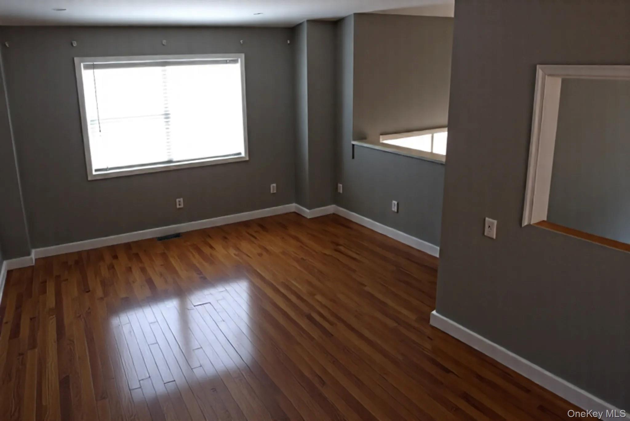 #8 photo, 20 Chadsford Lane, Newburgh , NY 12550