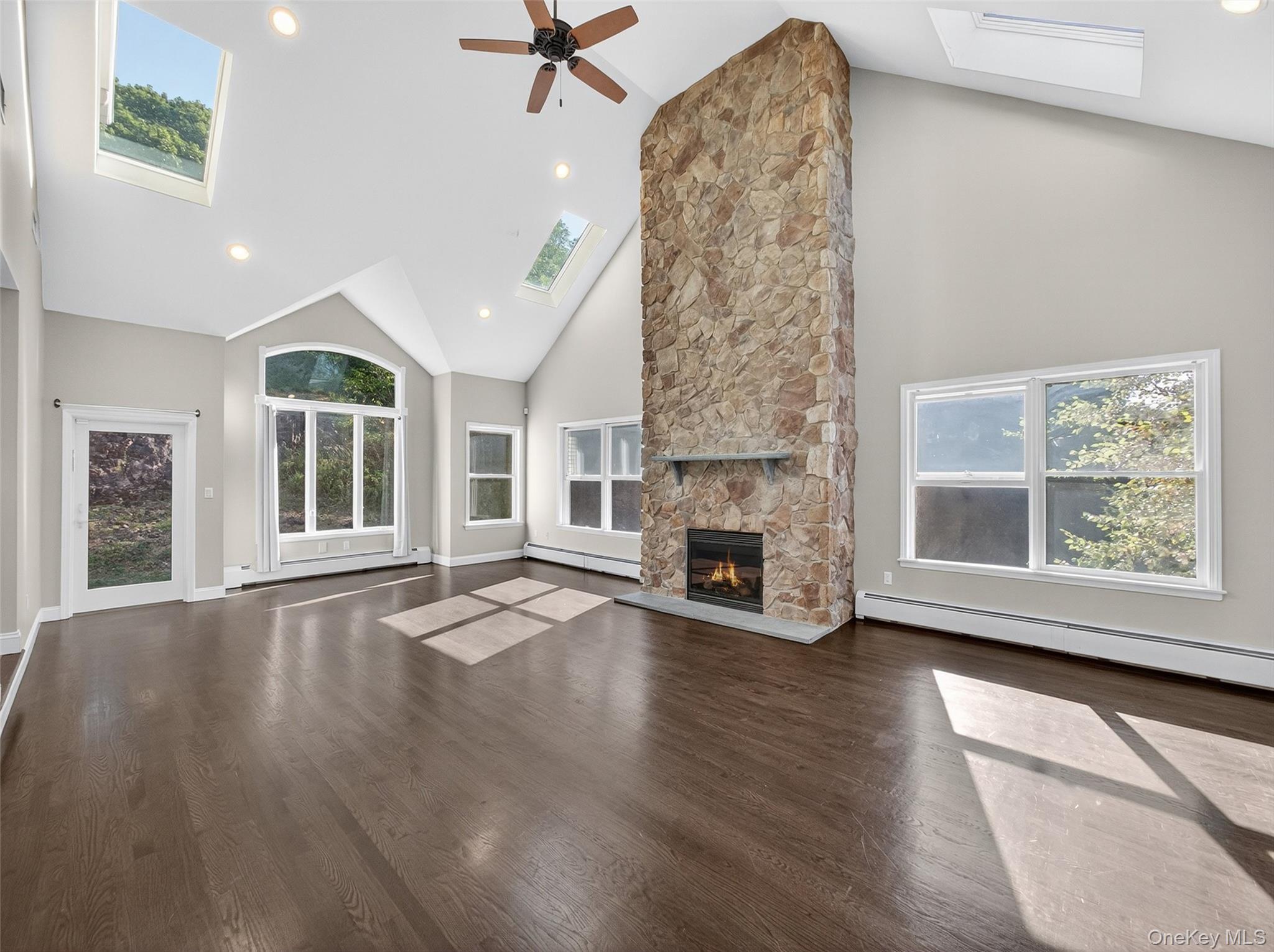 #15 photo, 80 Halley Drive, Pomona , NY 10970