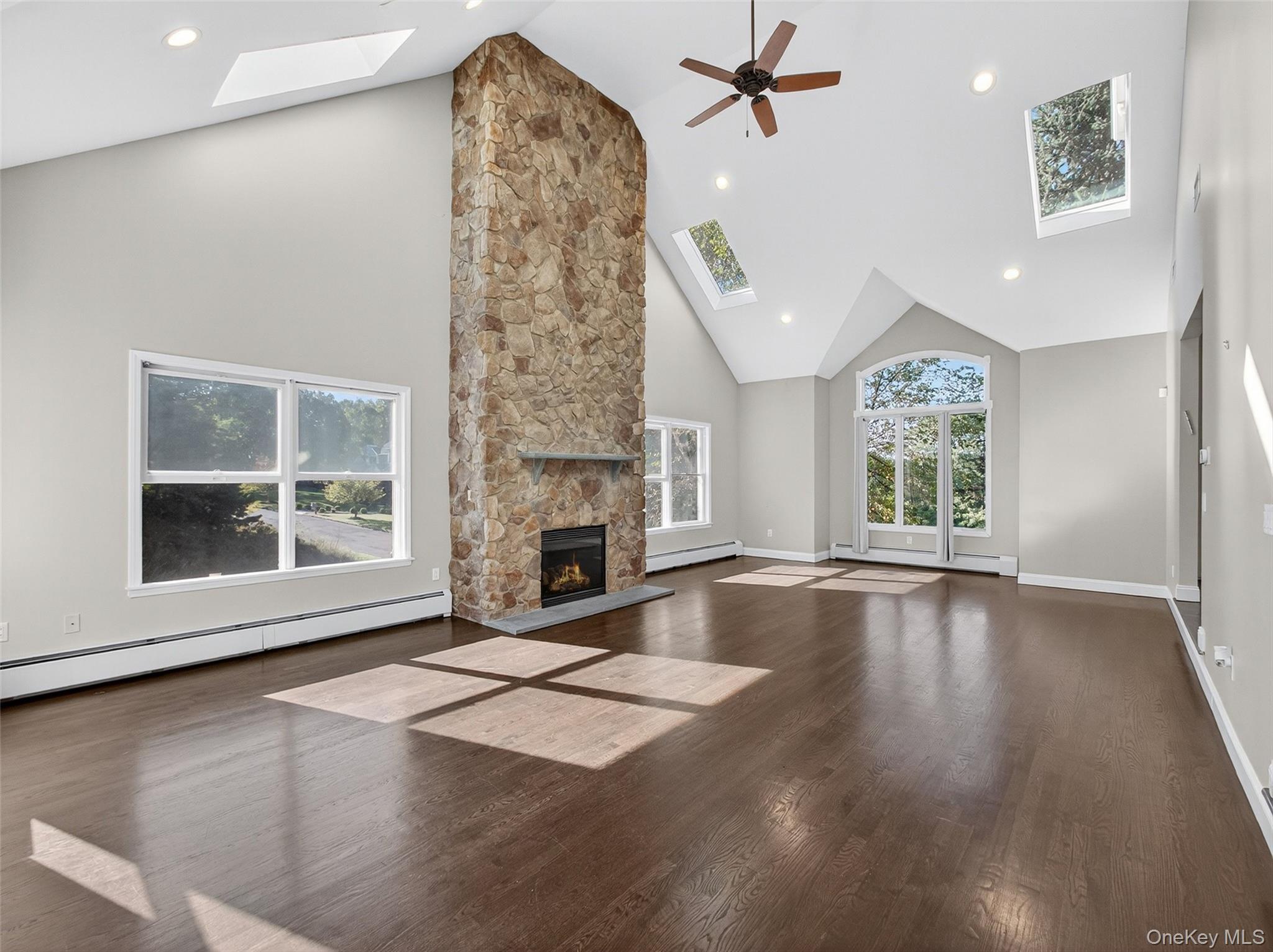 #16 photo, 80 Halley Drive, Pomona , NY 10970