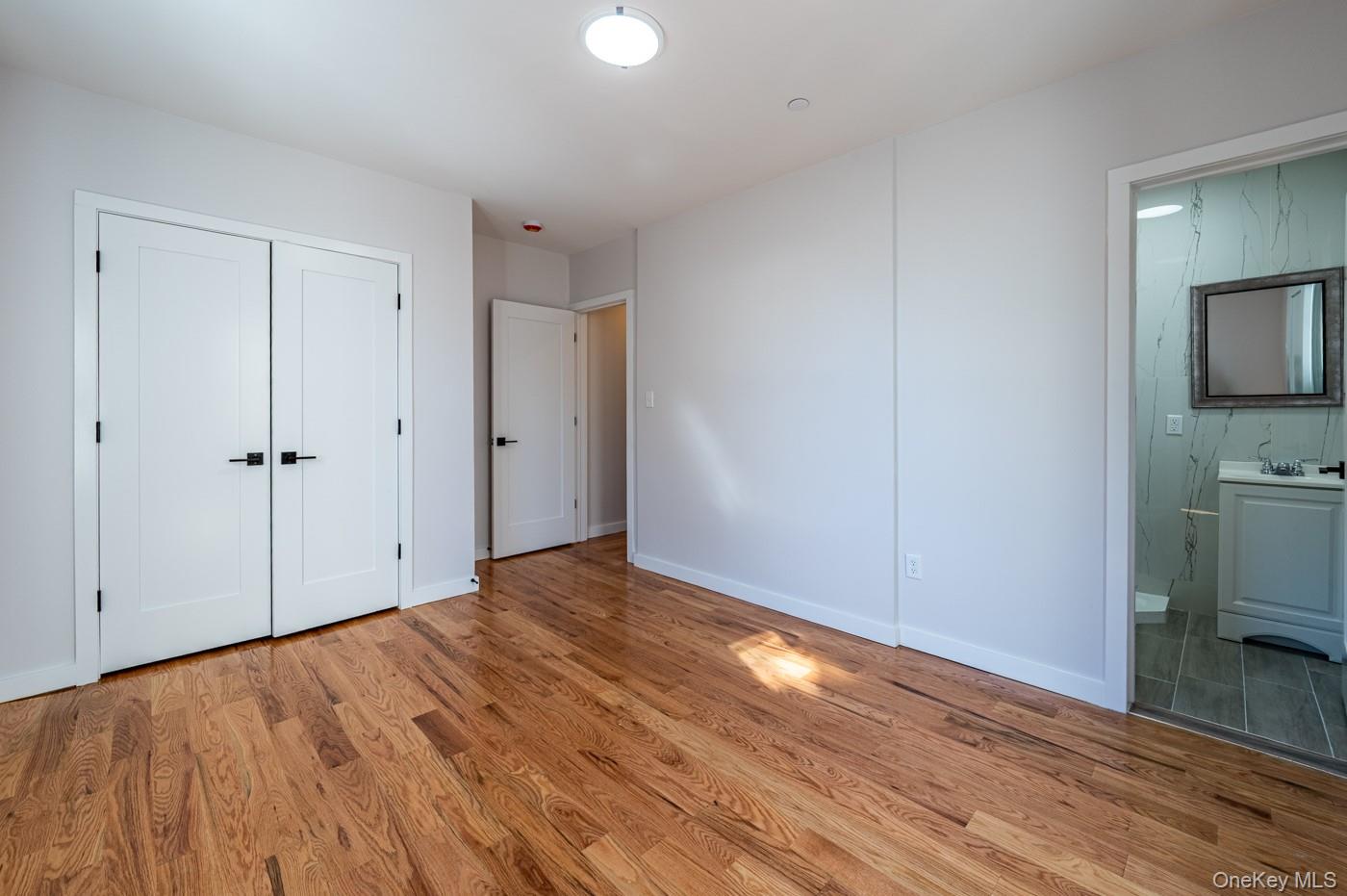 #15 photo, 518 Morris Park Avenue, ブロンクス区 Bronx , NY 10460