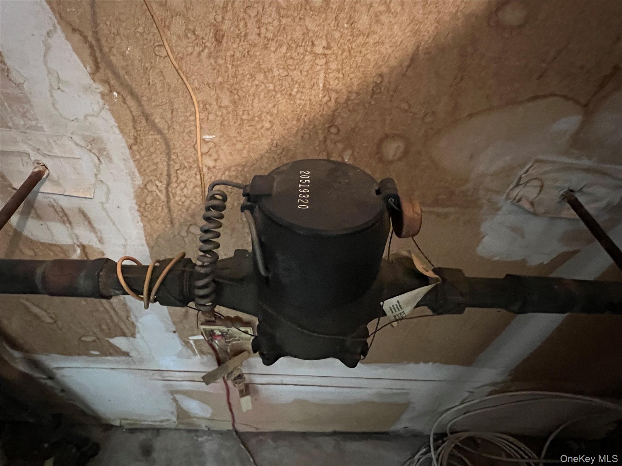 #11 photo, 3321 13th Street, クイーンズ区 Astoria , NY 11106