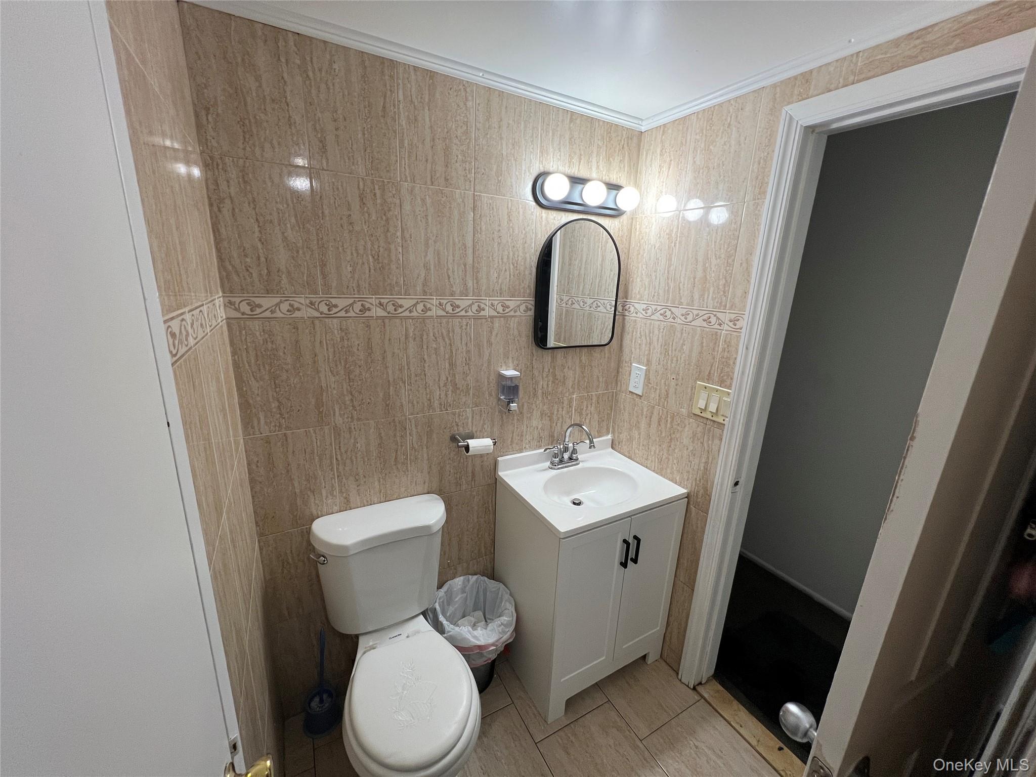 #8 photo, 3321 13th Street, クイーンズ区 Astoria , NY 11106