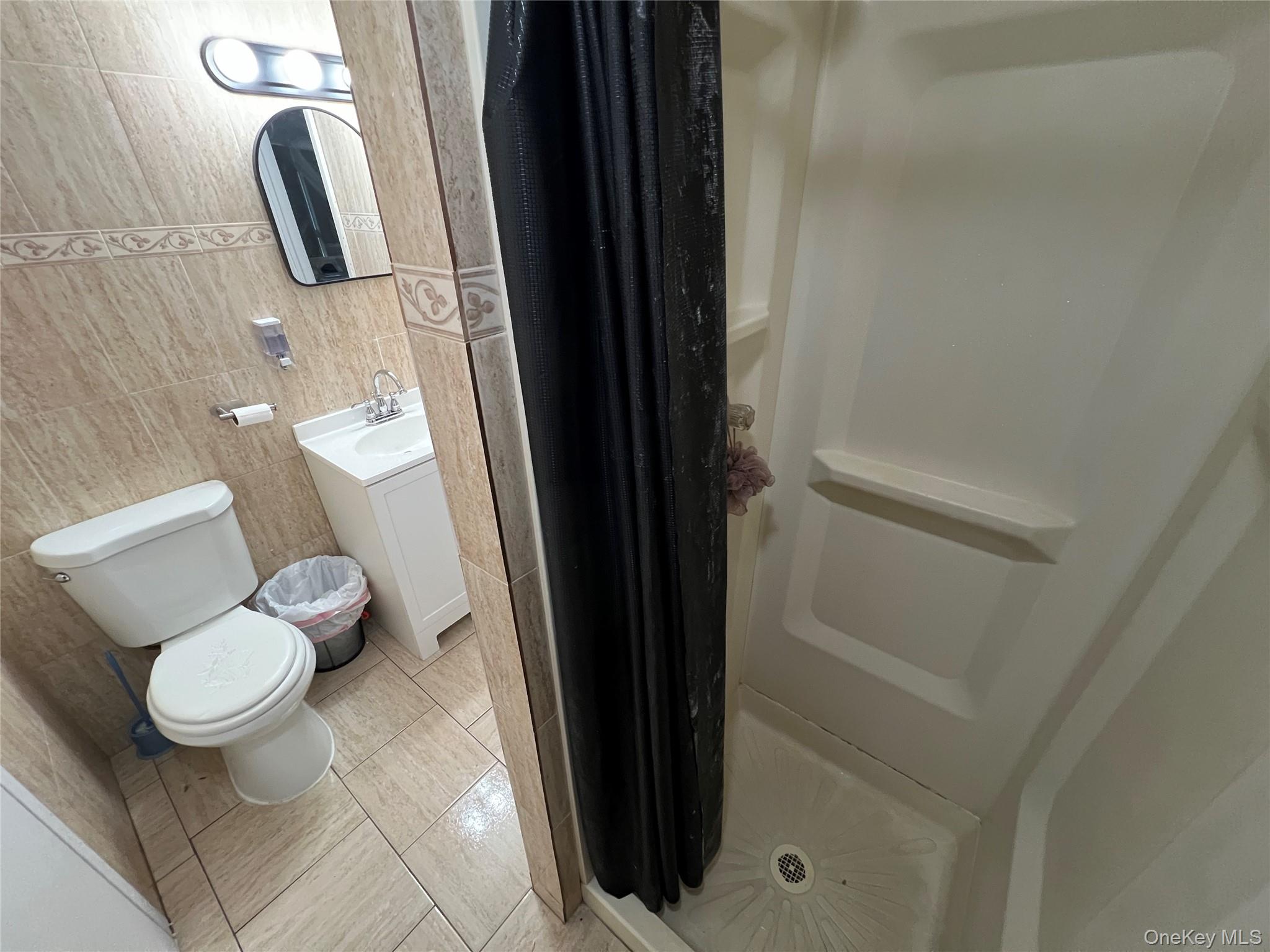 #9 photo, 3321 13th Street, クイーンズ区 Astoria , NY 11106