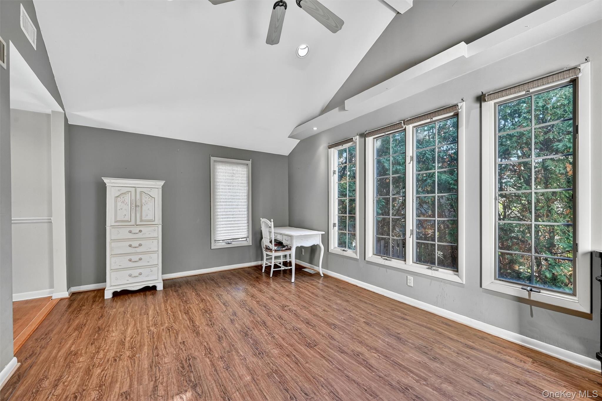 #12 photo, 23 Maplewood Boulevard, Suffern , NY 10901