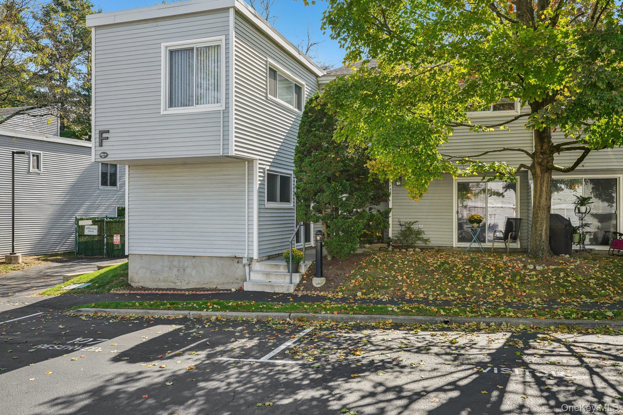 #2 photo, 208 Harris Road, Bedford Hills , NY 10507