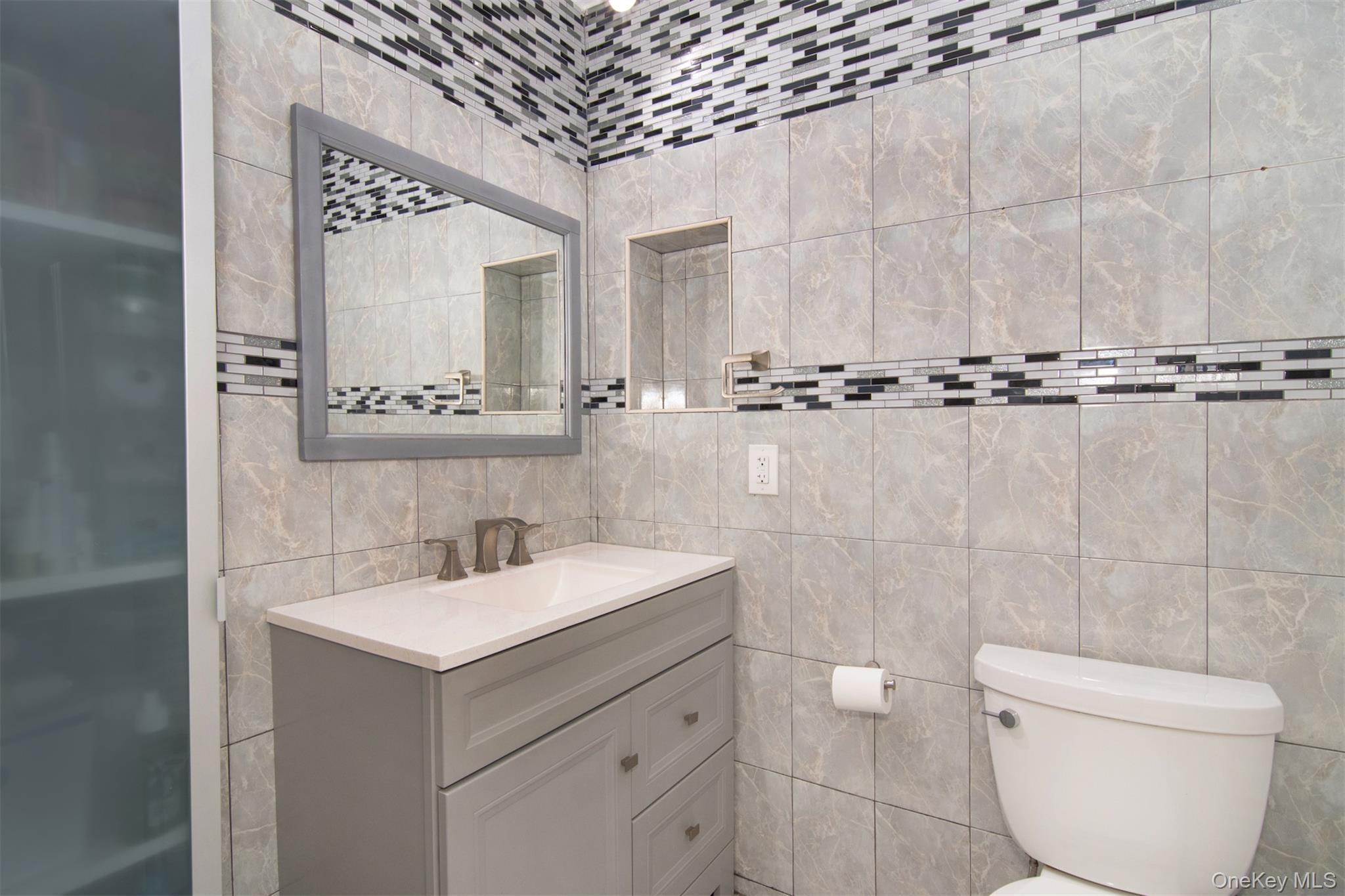 #11 photo, 1516 Old Country Road, Elmsford , NY 10523