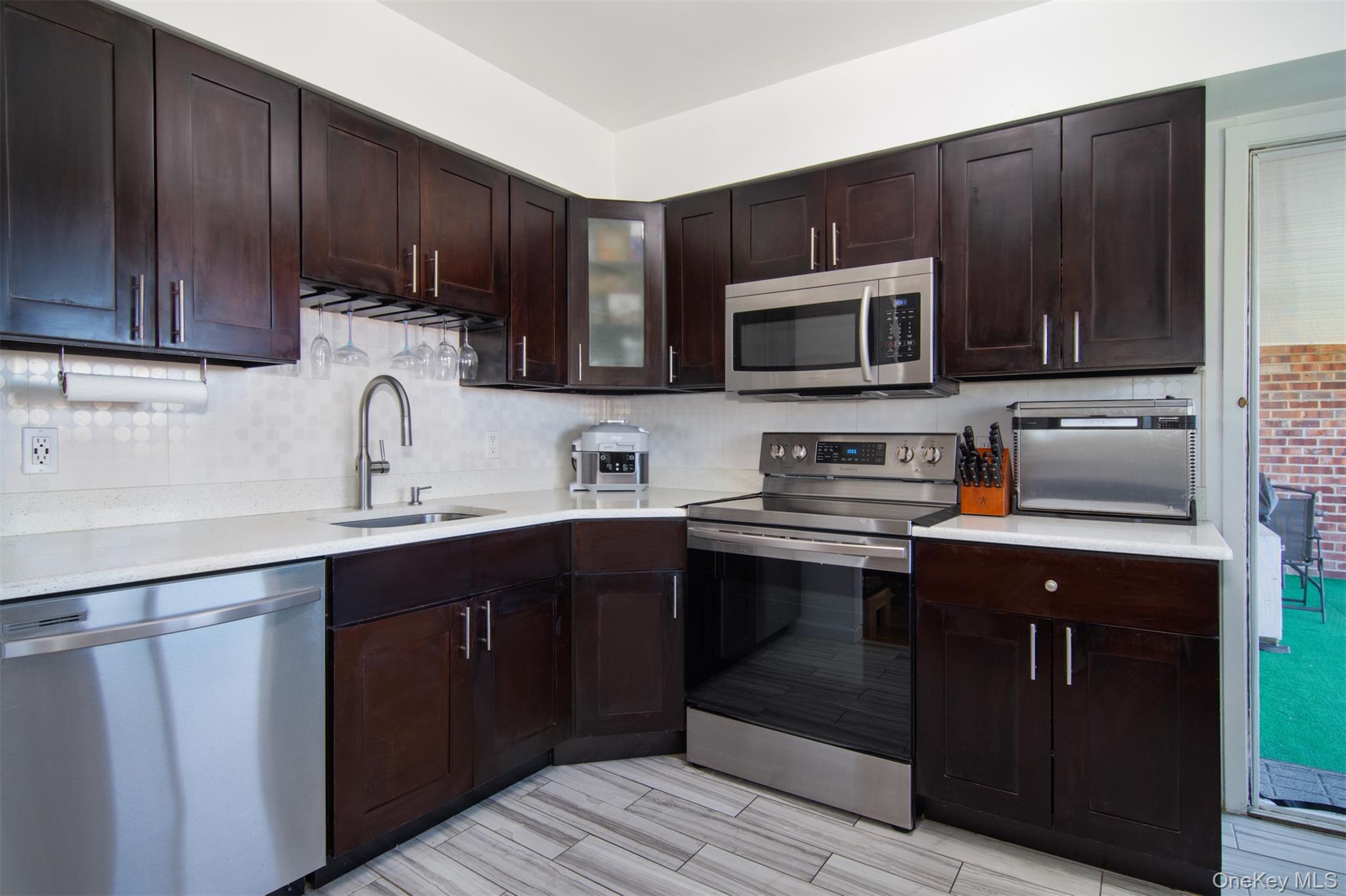 #6 photo, 1516 Old Country Road, Elmsford , NY 10523