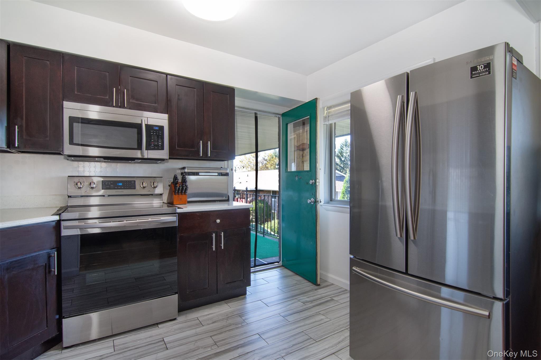 #8 photo, 1516 Old Country Road, Elmsford , NY 10523