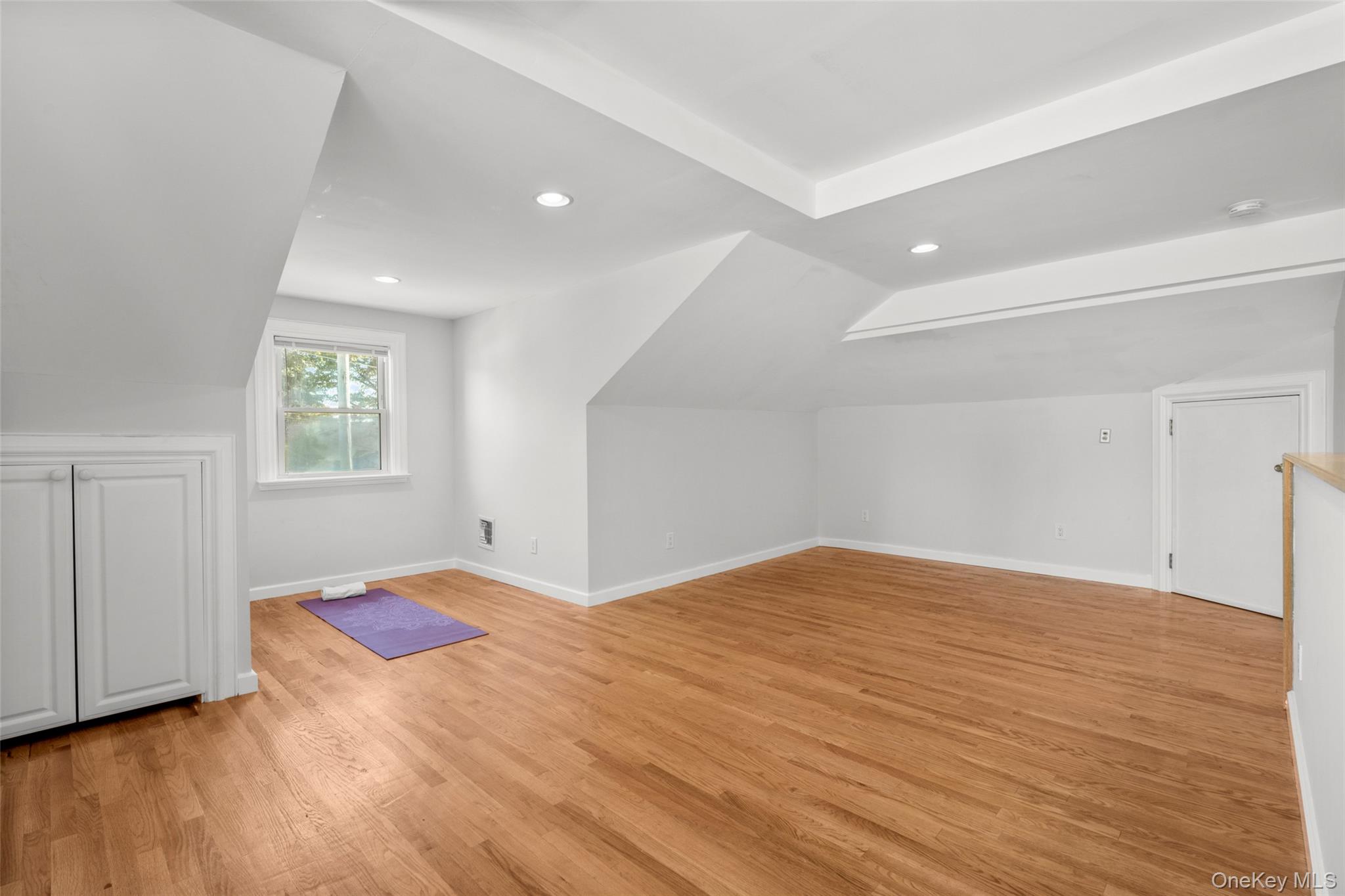 #19 photo, 528 N Wagner Avenue, Mamaroneck , NY 10543