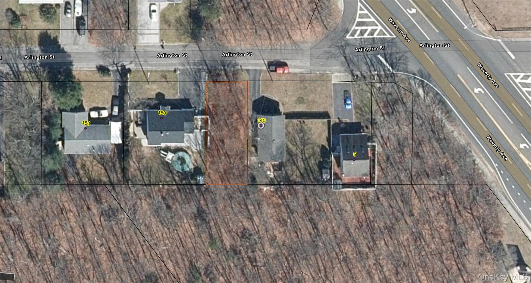 #3 photo, Arlington St, サフォーク郡 Patchogue , NY 11772