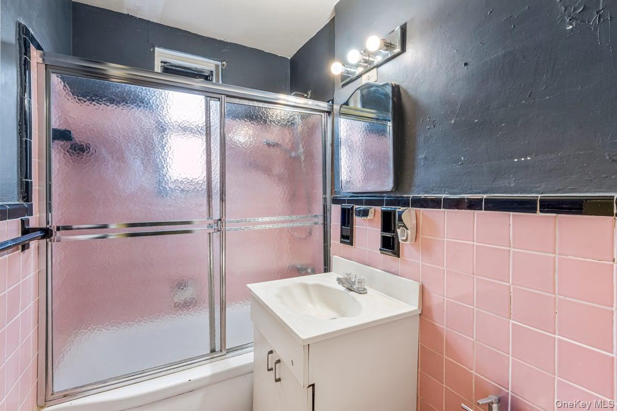 #10 photo, 33-26 92 Street, クイーンズ区 Jackson Heights , NY 11372