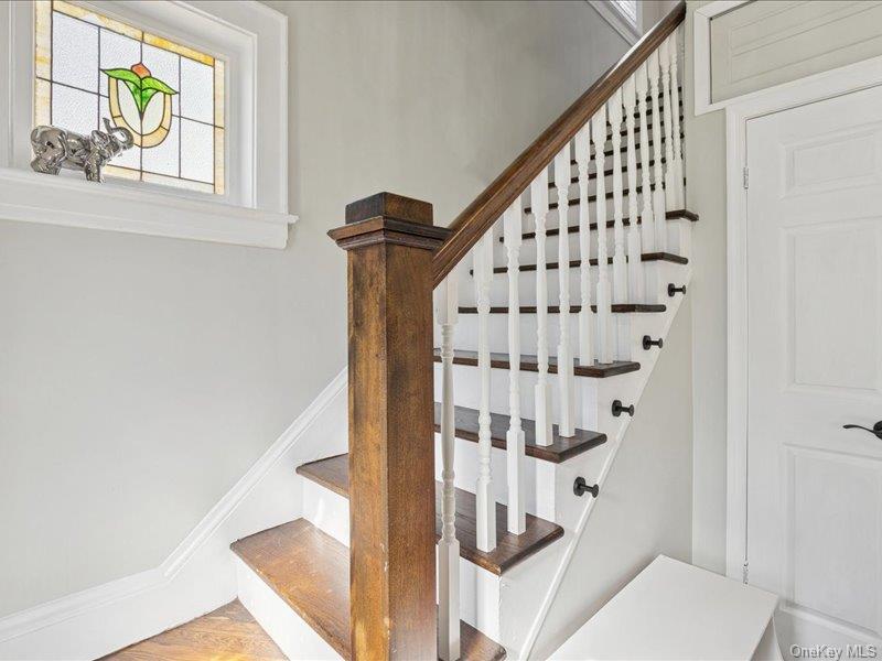 #16 photo, 59 E 21st Street, サフォーク郡 Huntington Station , NY 11746