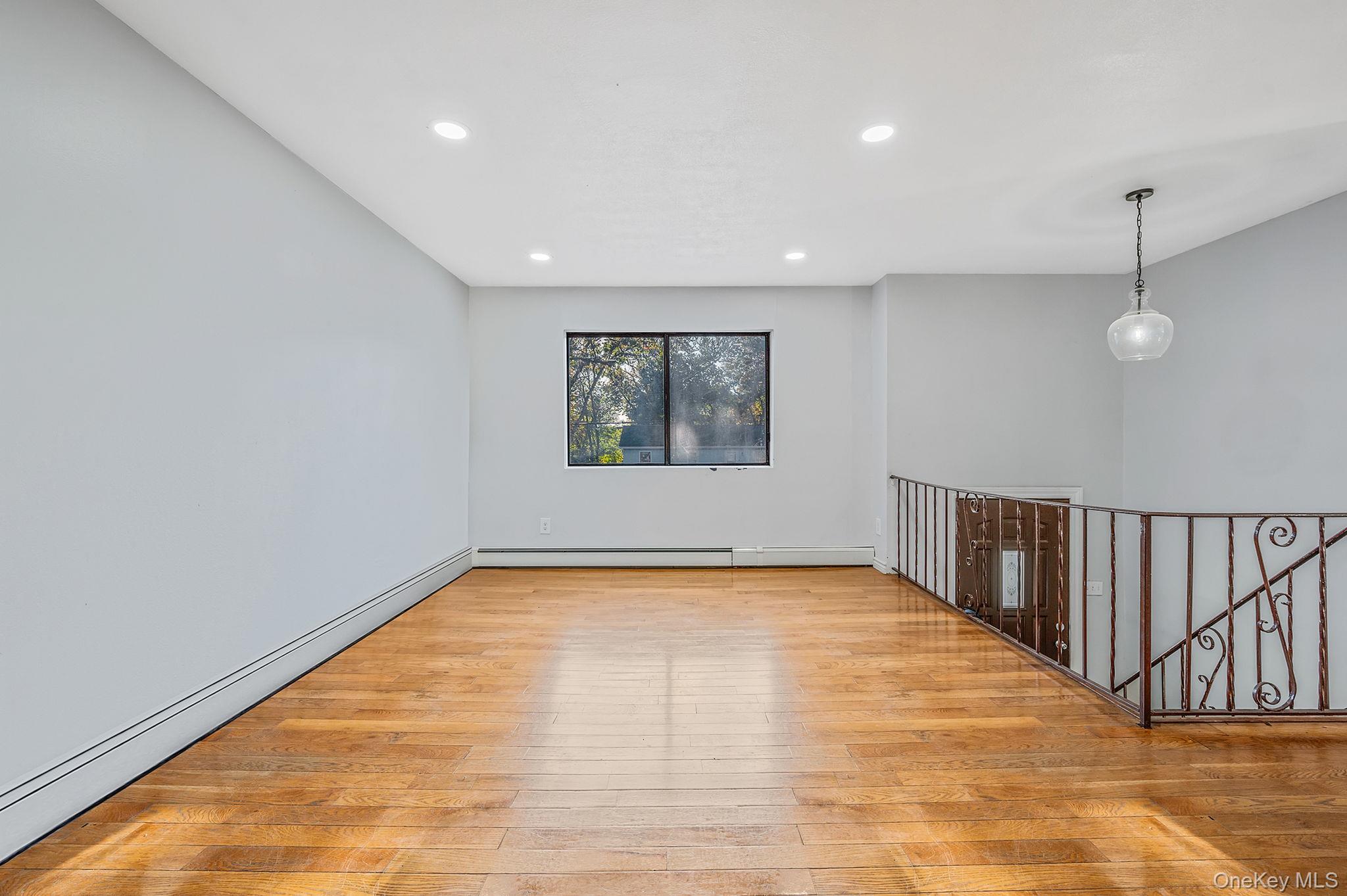 #5 photo, 101 S 30th Street, Wyandanch , NY 11798