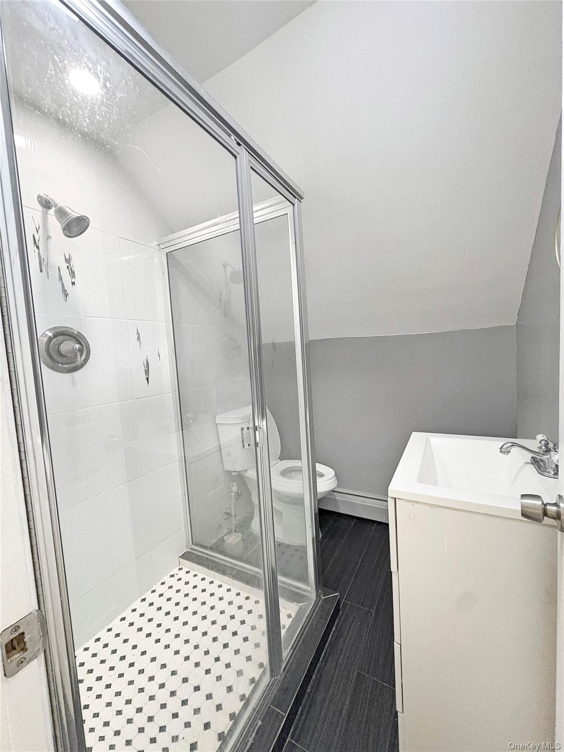 #14 photo, 573 S 5th Street, サフォーク郡 Lindenhurst , NY 11757