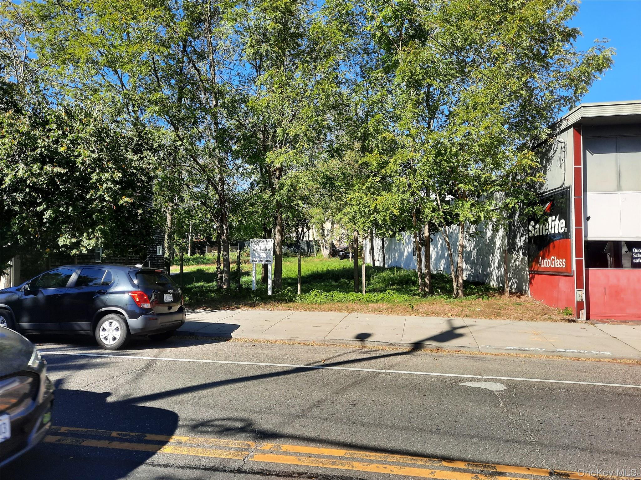 #4 photo, 230 B W Main, サフォーク郡 Riverhead , NY 11901