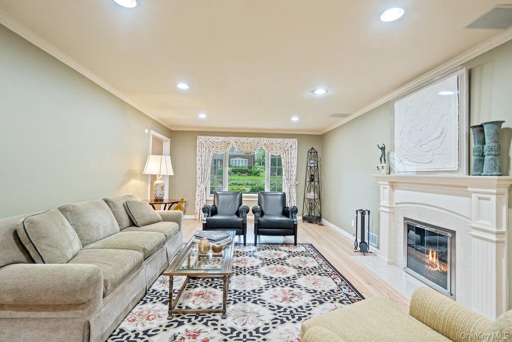 #5 photo, 12 Chester Drive, ナッソー郡 Great Neck , NY 11021