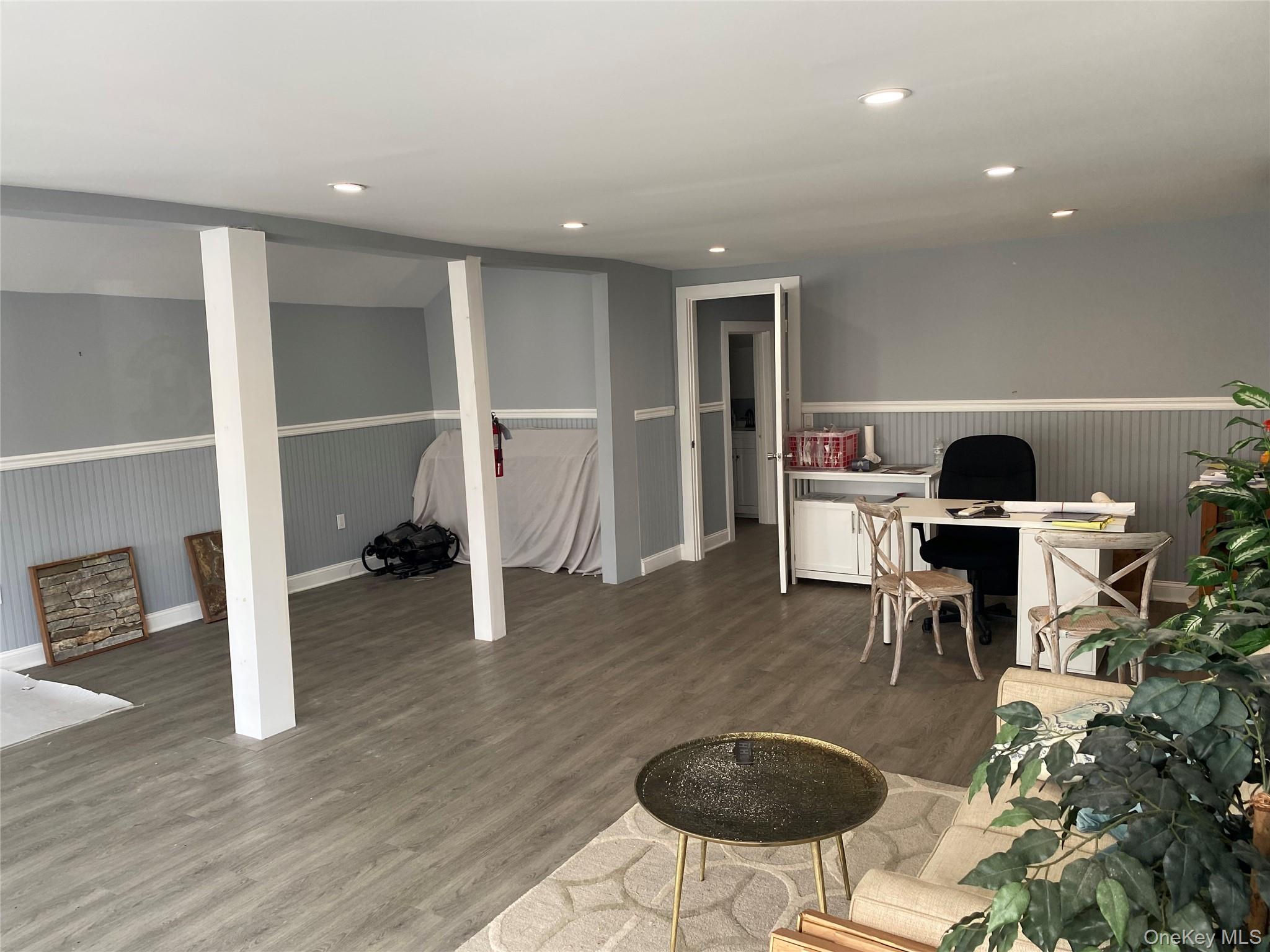 #2 photo, 489 Montauk Highway, サフォーク郡 East Quogue , NY 11942